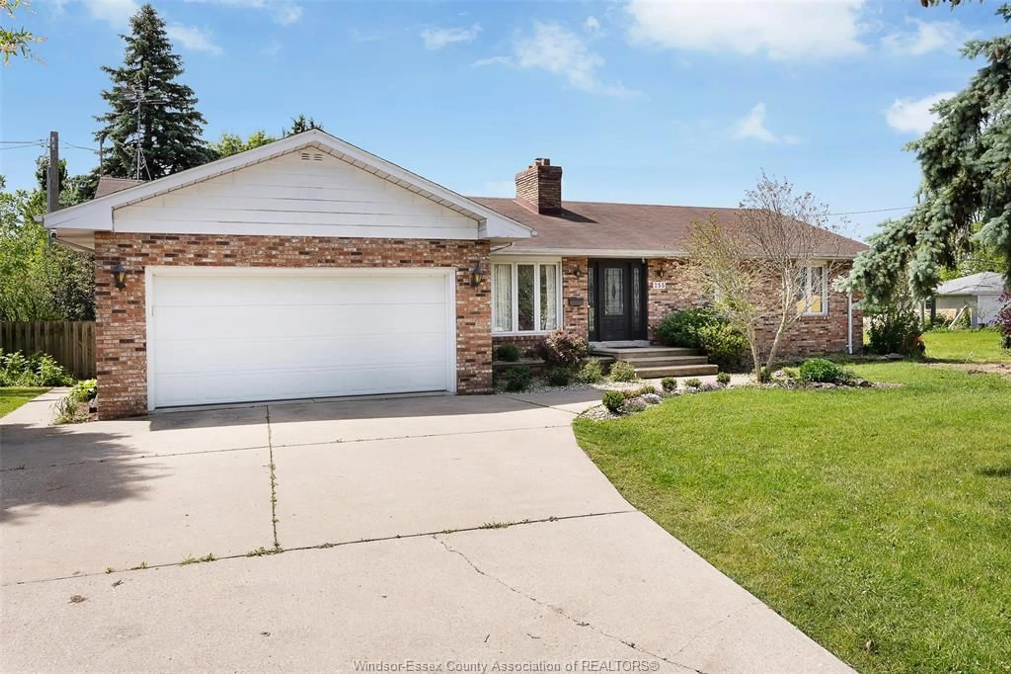 Home with brick exterior material, street for 255 FORT St, Amherstburg Ontario N9V 1C1