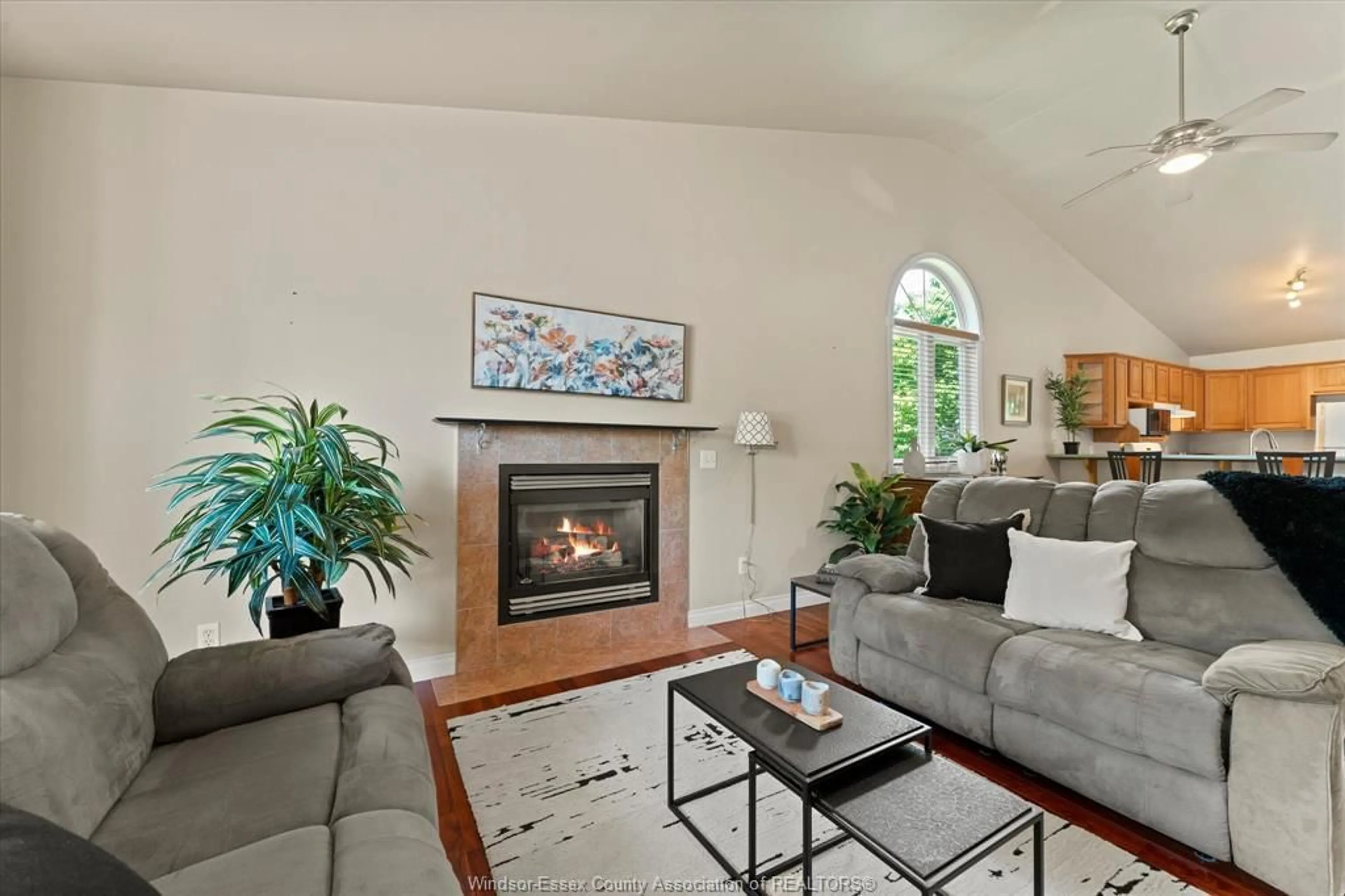 Living room with furniture, unknown for 1286 Rendezvous, Windsor Ontario N8P 1K6