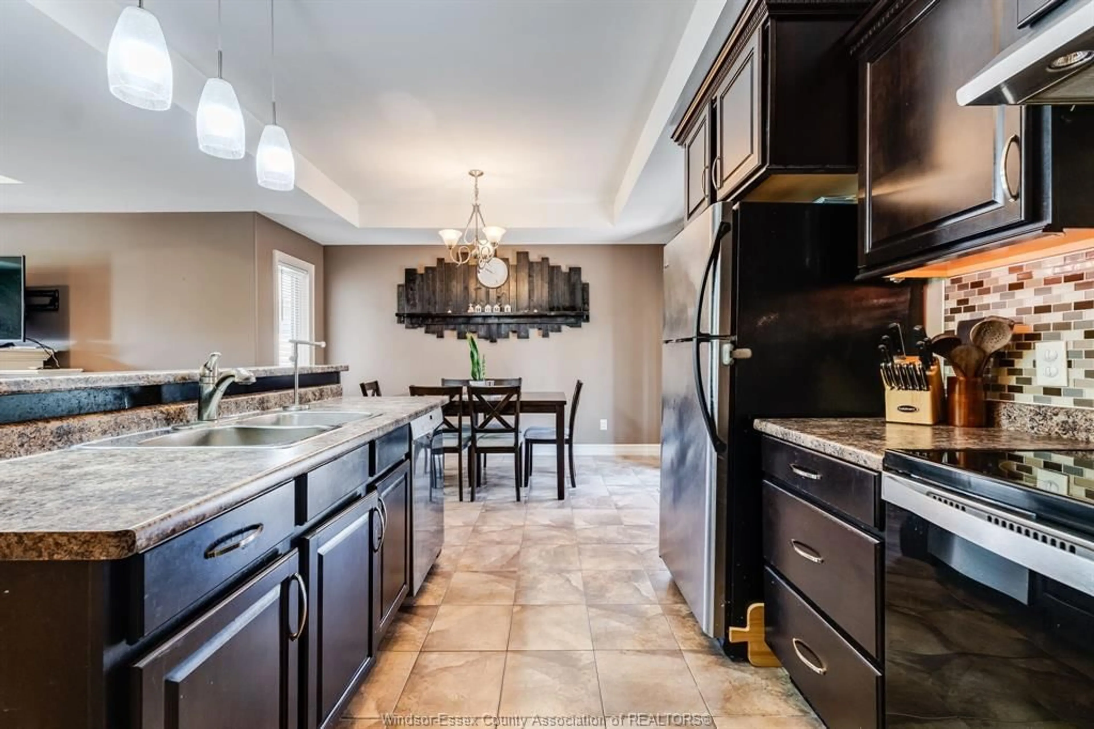 Open concept kitchen, ceramic/tile floor for 211 Dieppe Cres, Kingsville Ontario N9Y 4B9
