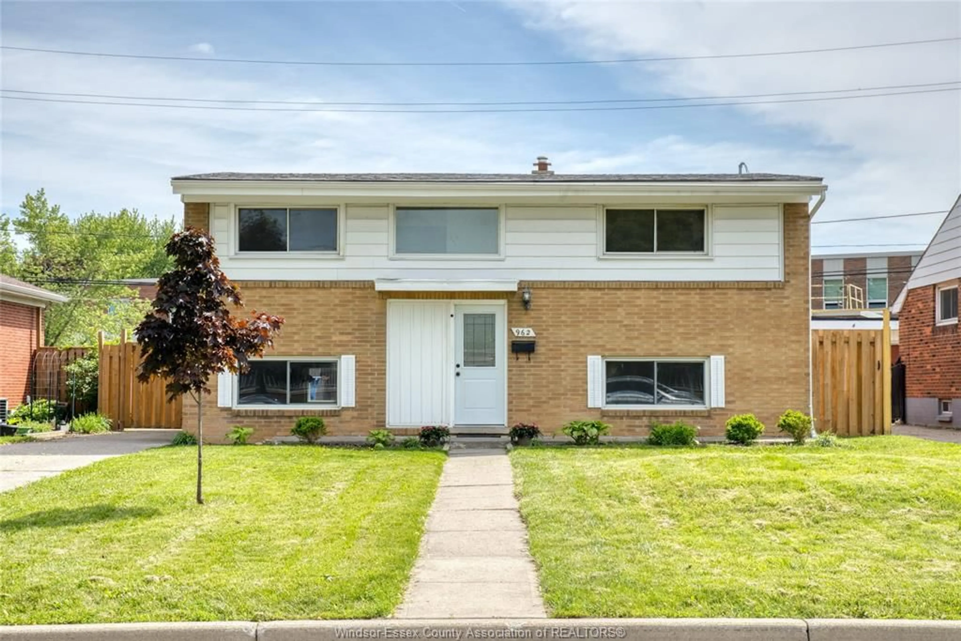 Home with brick exterior material, street for 962 WATSON, Windsor Ontario N8S 3T2