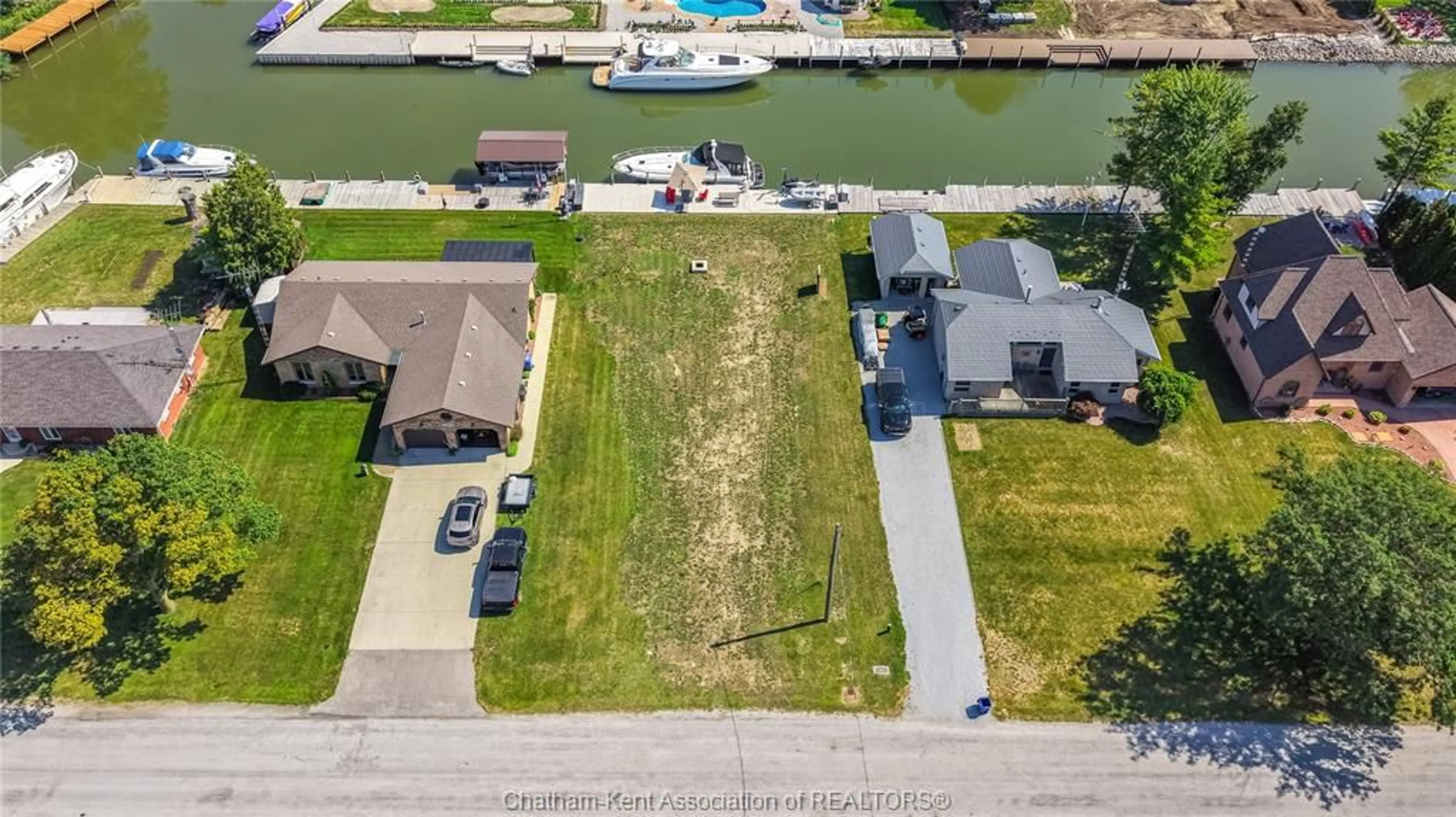 A pic from outside/outdoor area/front of a property/back of a property/a pic from drone, water/lake/river/ocean view for 19030 LIGHT COVE Ave, Lighthouse Cove Ontario N0P 2L0