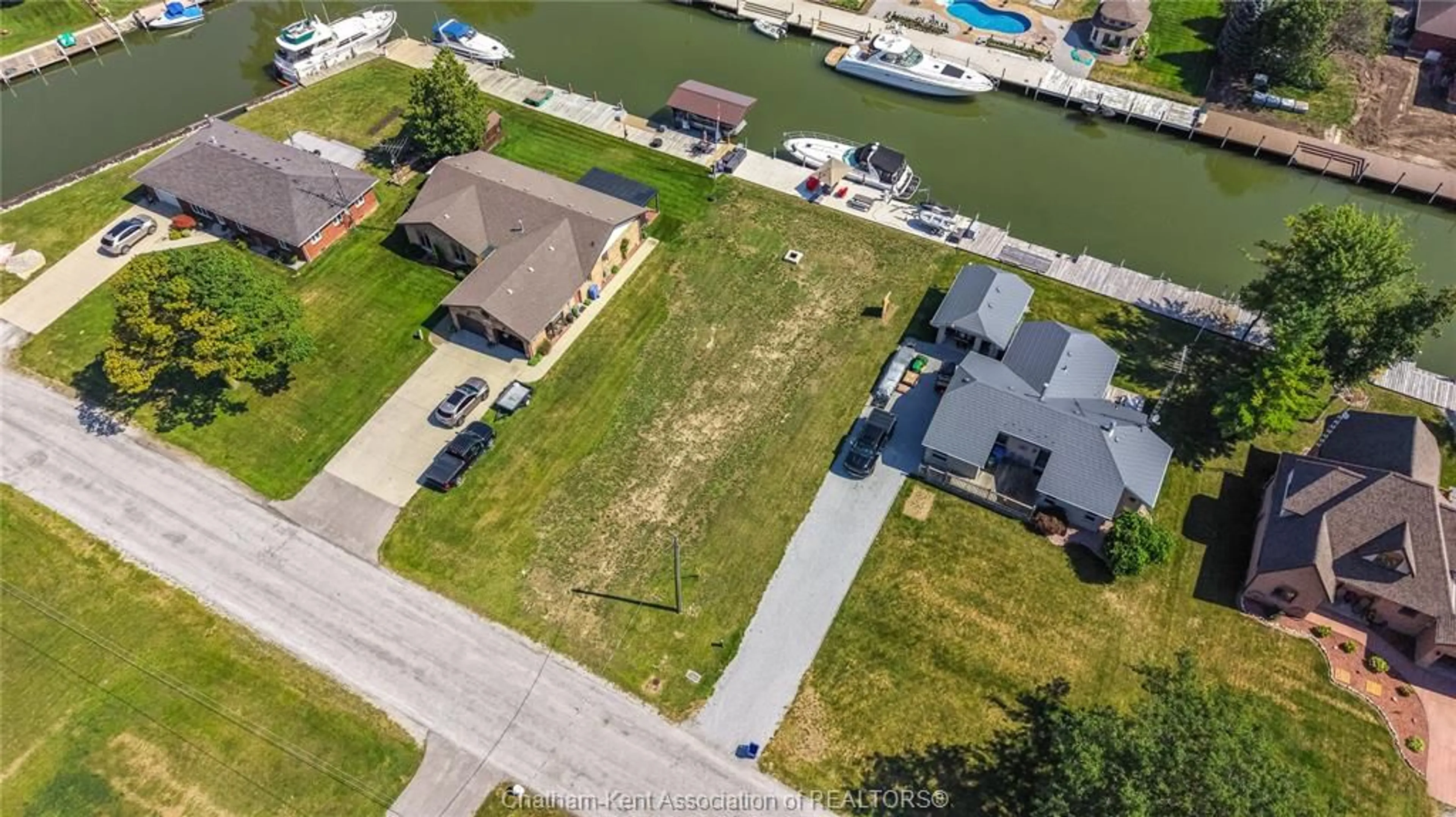 A pic from outside/outdoor area/front of a property/back of a property/a pic from drone, water/lake/river/ocean view for 19030 LIGHT COVE Ave, Lighthouse Cove Ontario N0P 2L0