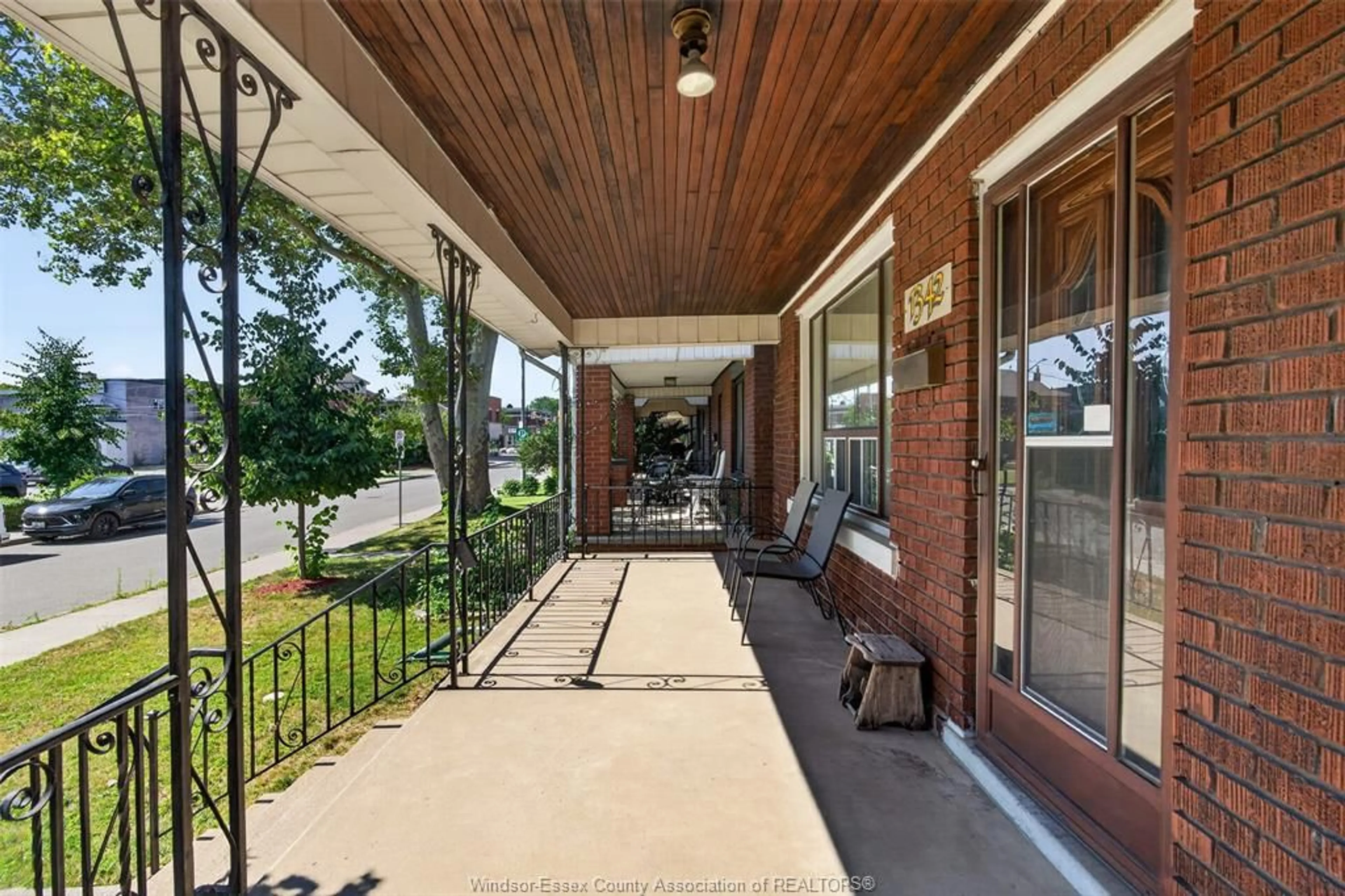 Patio, street for 1342 Hall Ave, Windsor Ontario N8X 4R3