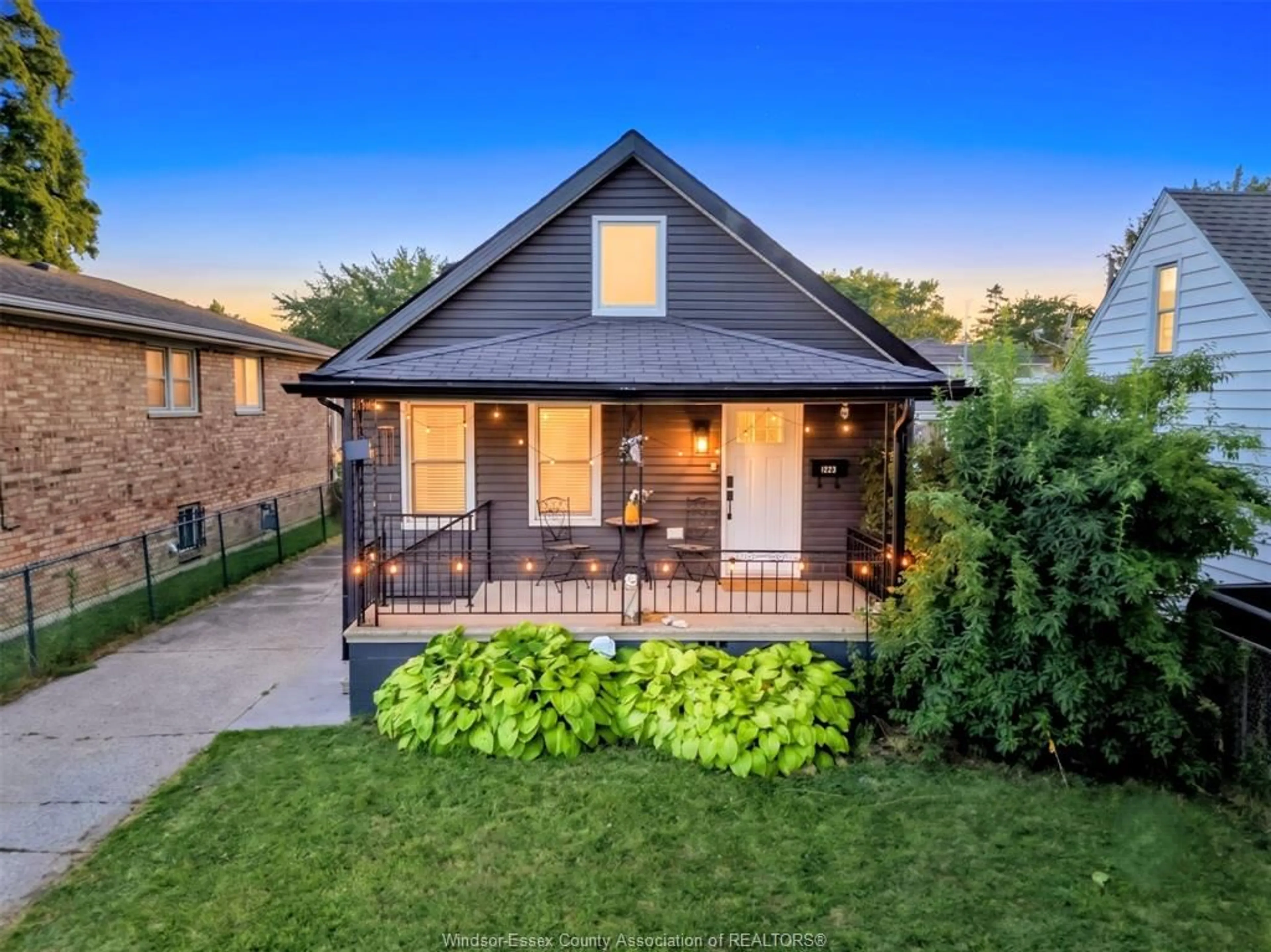 Home with brick exterior material, street for 1223 AUBIN, Windsor Ontario N8Y 4E4