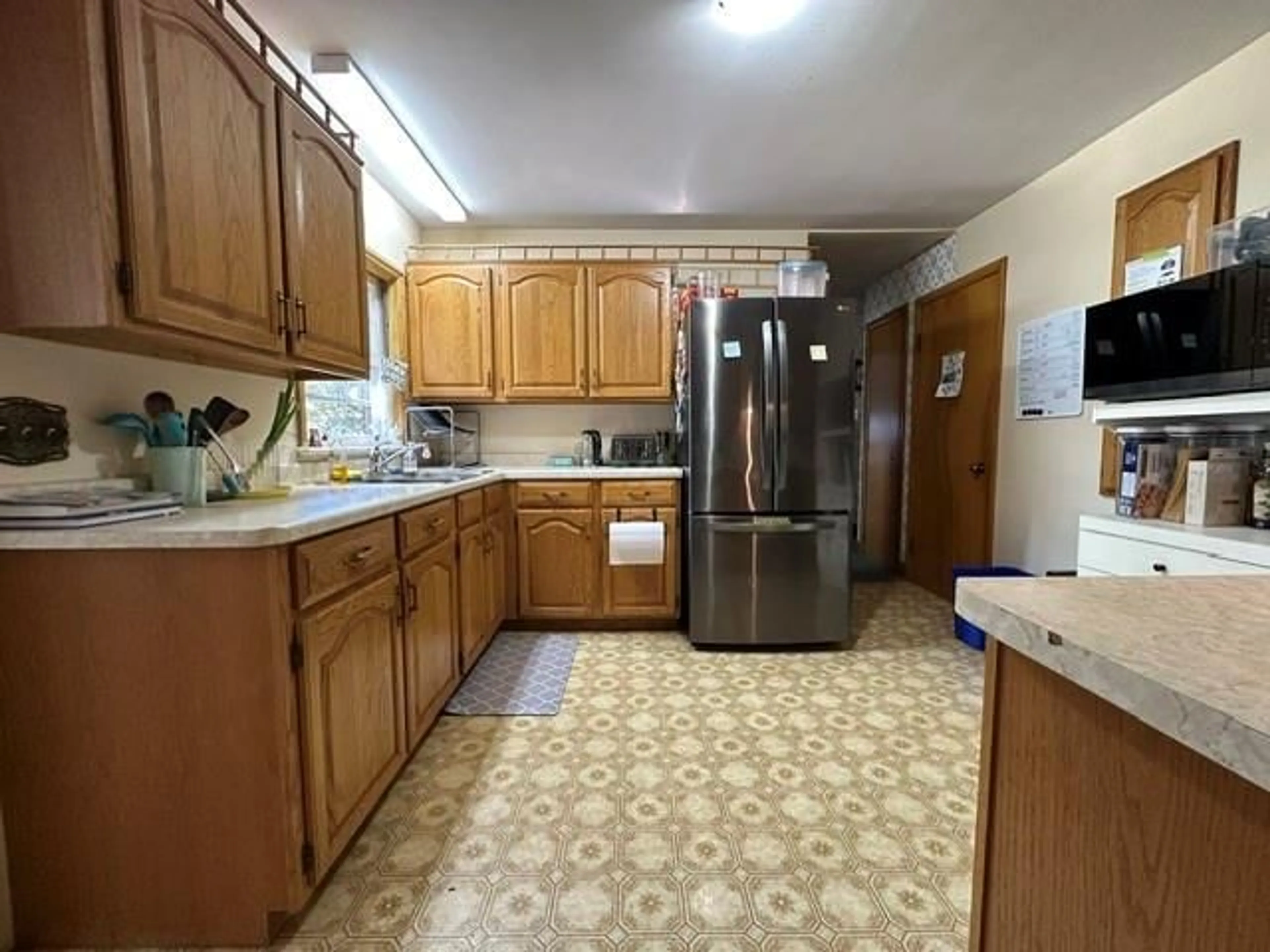 Standard kitchen, unknown for 133 MAIN St, Ridgetown Ontario N0P 2C0