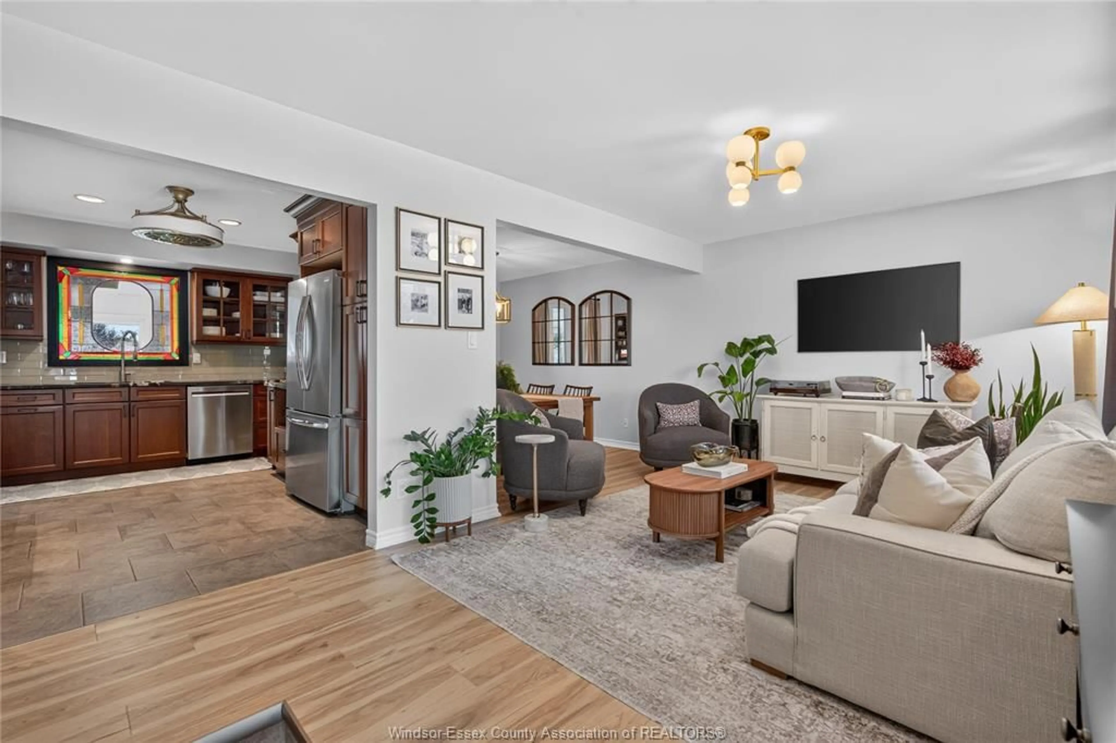 Living room with furniture, unknown for 1579 FRONT Rd, Amherstburg Ontario N9V 2M7