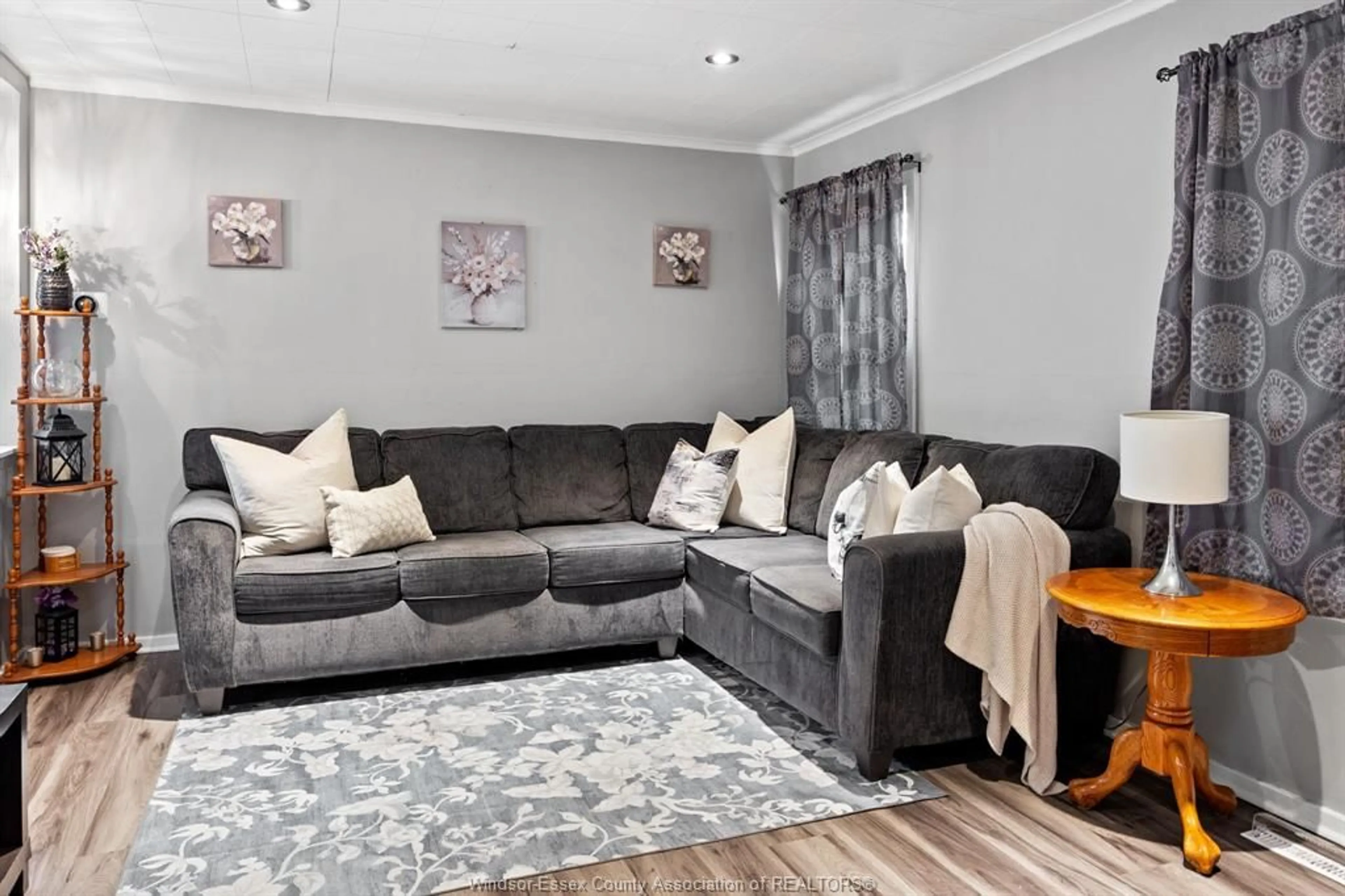 Living room with furniture, unknown for 3672 Girardot, Windsor Ontario N9C 1W5