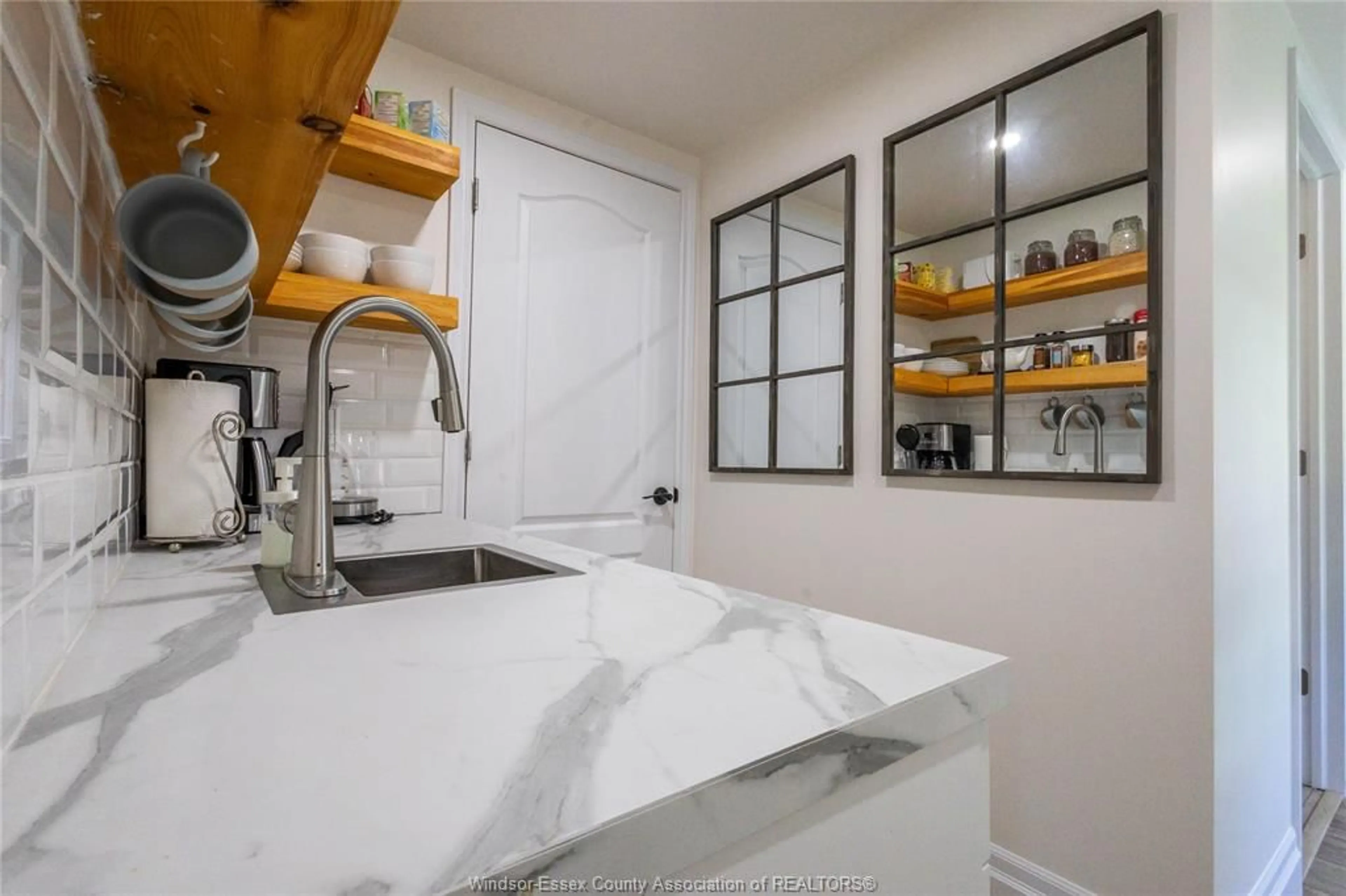 Contemporary kitchen, ceramic/tile floor for 383 ERIE VIEW Ave, Harrow Ontario N0R 1G0