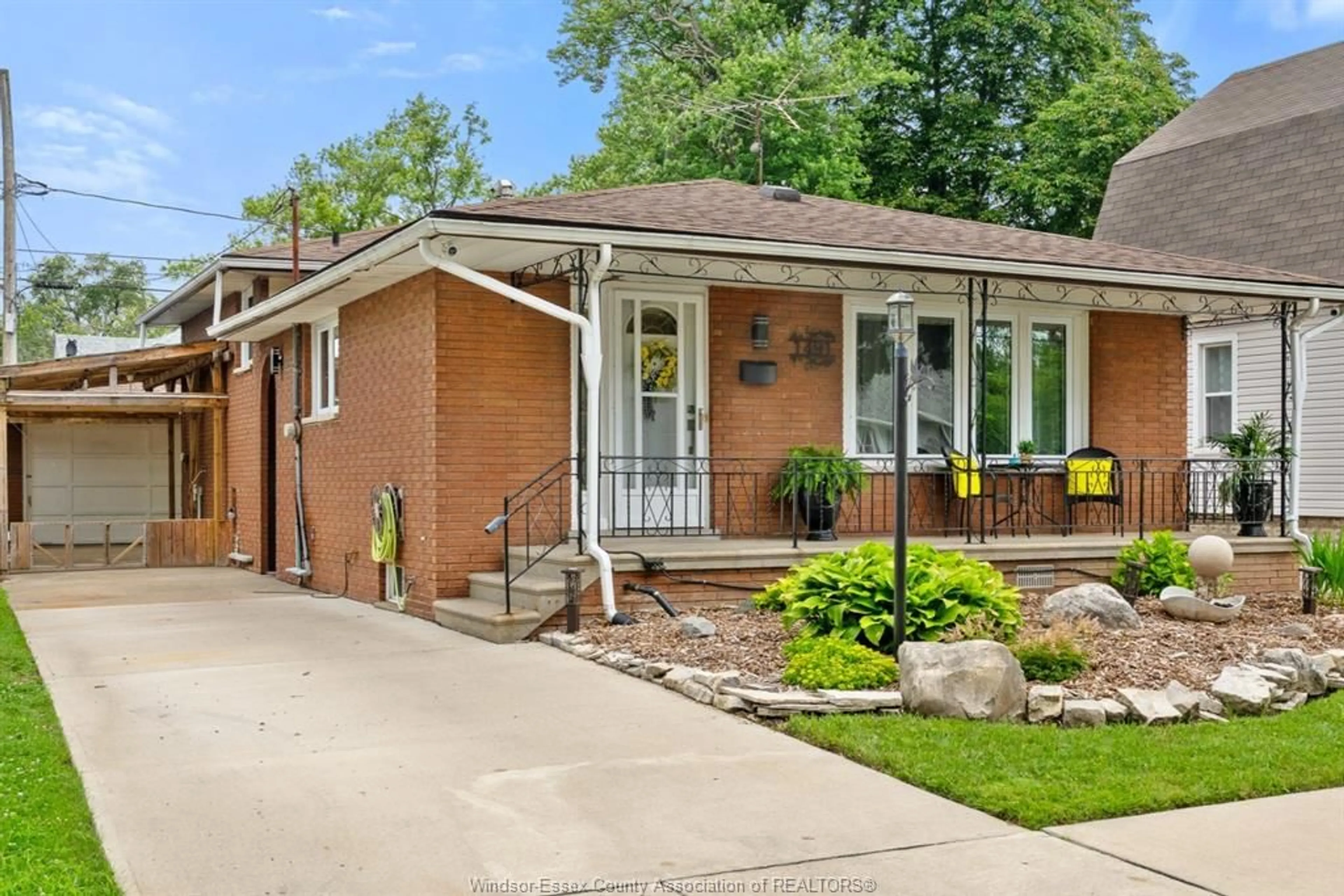 Home with brick exterior material, street for 1491 ELLROSE Ave, Windsor Ontario N8Y 3X4