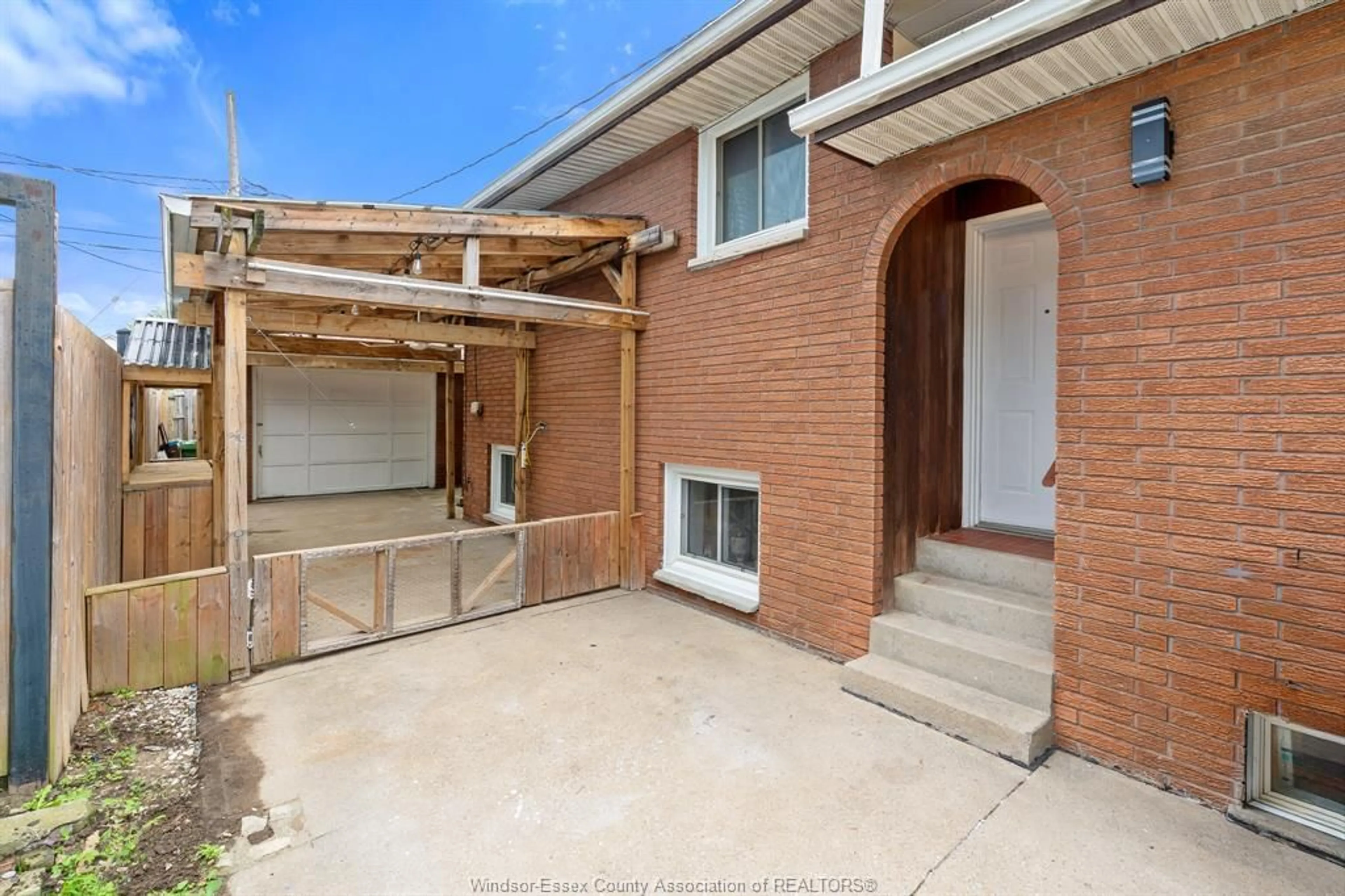 Home with brick exterior material, street for 1491 ELLROSE Ave, Windsor Ontario N8Y 3X4