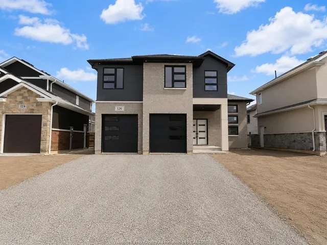 83 Bloomington Way, Chatham 2