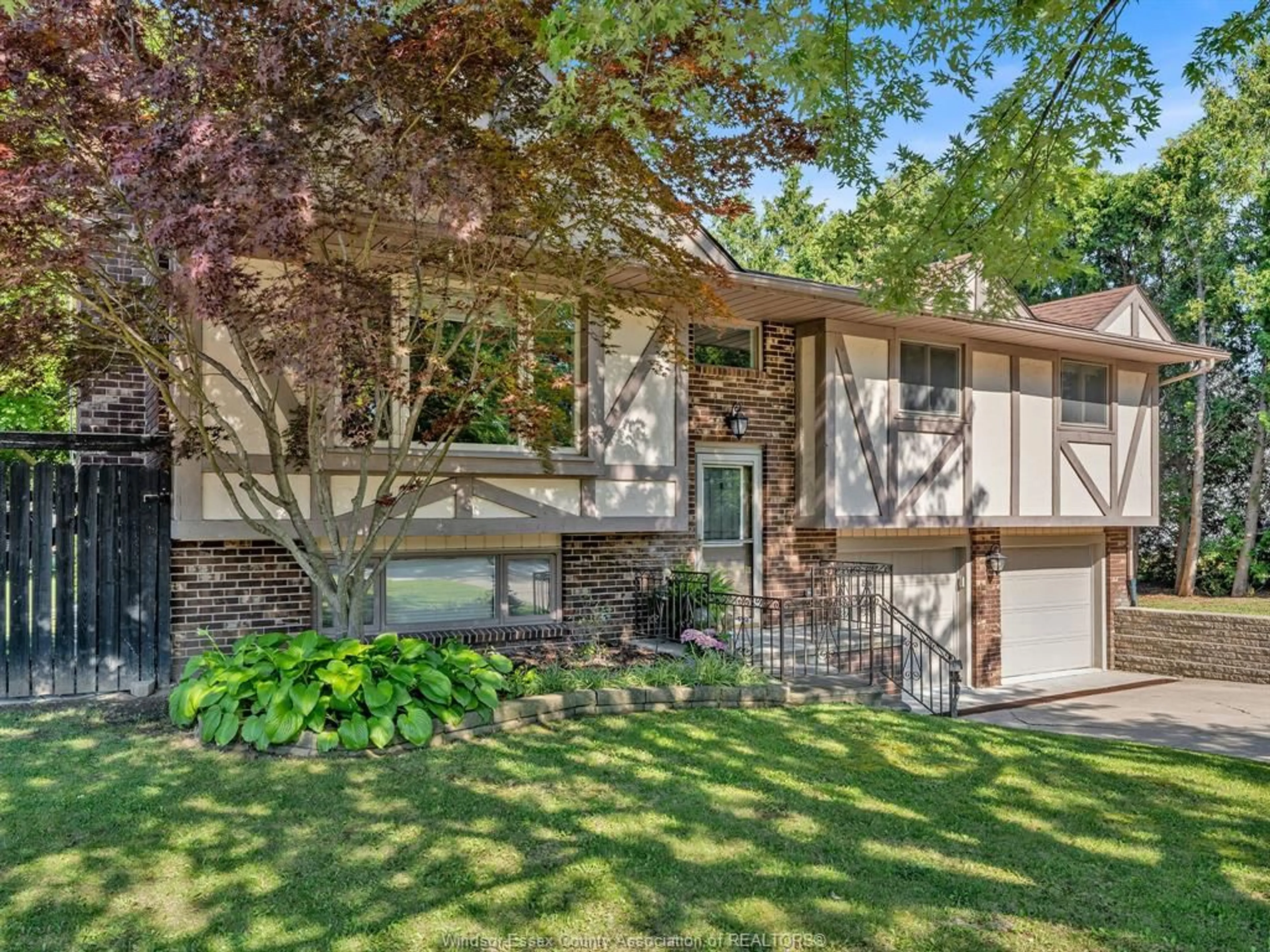 Home with vinyl exterior material, street for 2653 CONCESSION 12, Tecumseh Ontario N8N 2M1