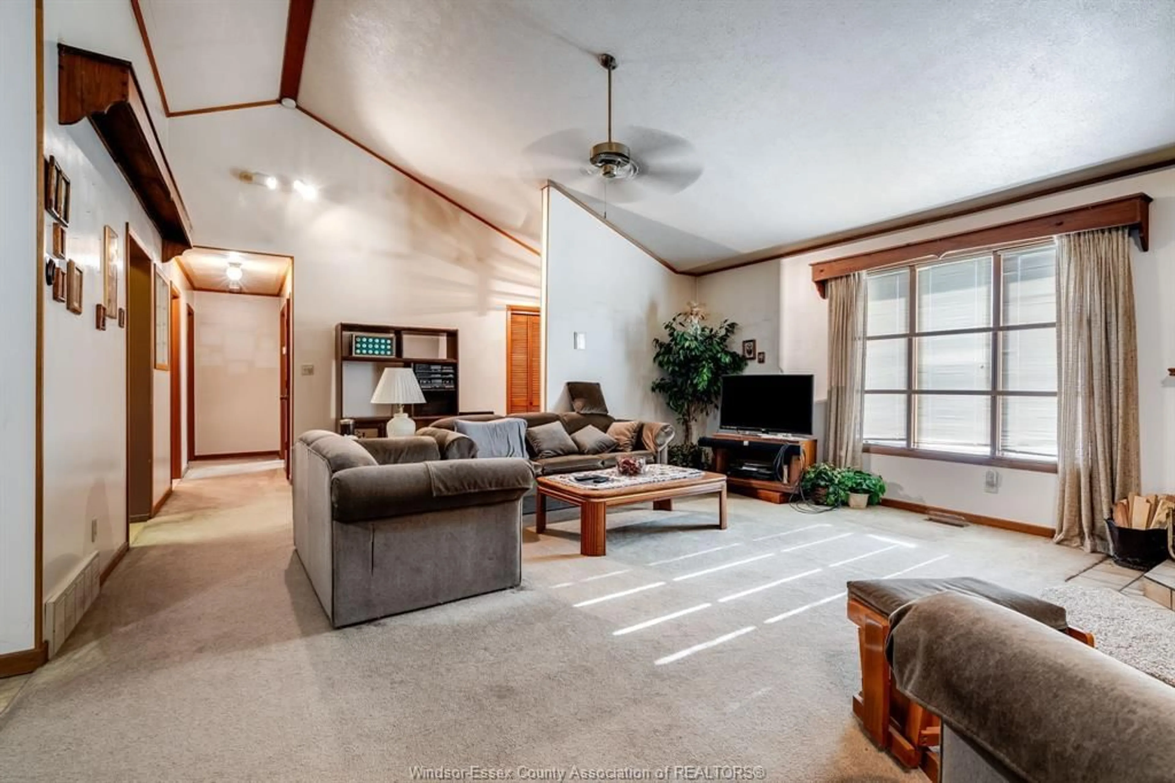 Living room with furniture, unknown for 877 LEFAIVE, Lighthouse Cove Ontario N0P 2L0