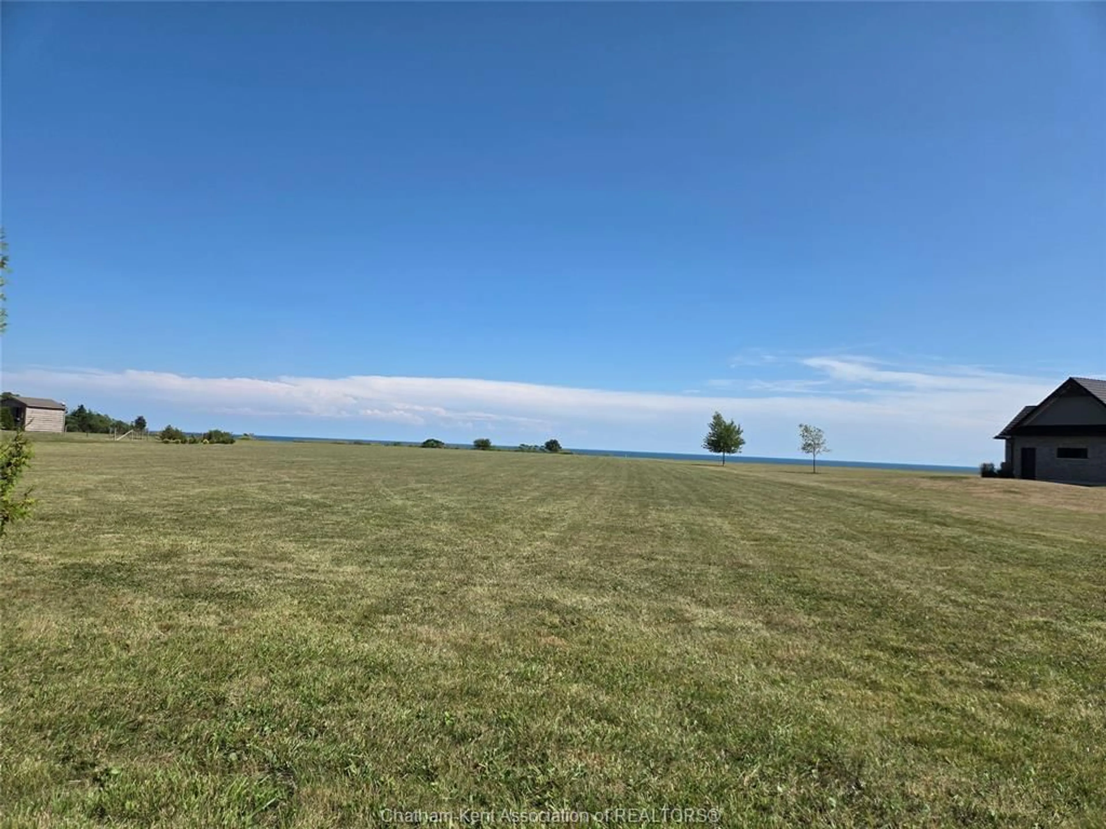 A pic from outside/outdoor area/front of a property/back of a property/a pic from drone, unknown for 5502 TALBOT Trail, Merlin Ontario N0P 1A0