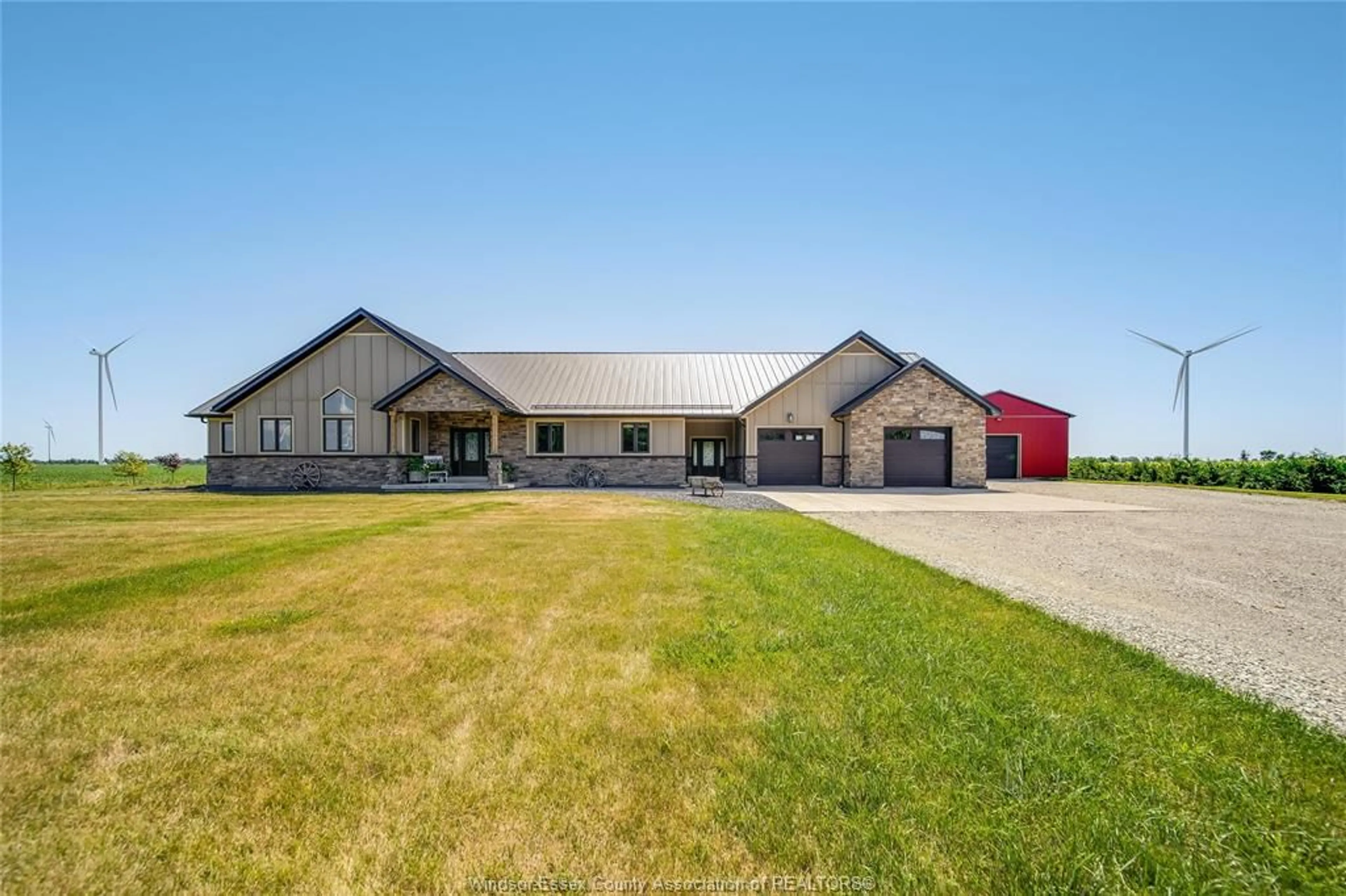 A pic from outside/outdoor area/front of a property/back of a property/a pic from drone, building for 1764 THIRD CONCESSION Line, Wheatley Ontario N0P 2P0