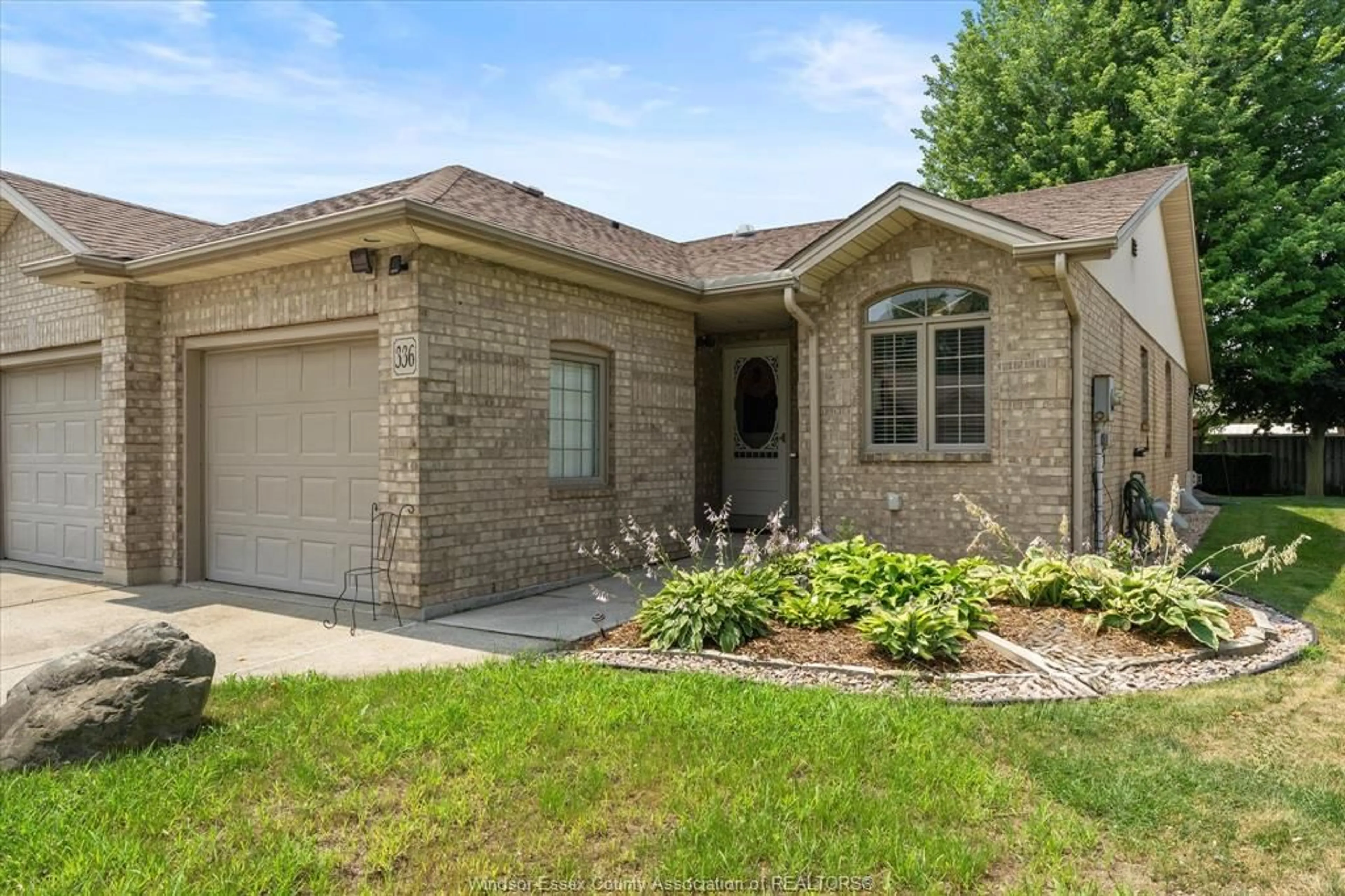 Home with brick exterior material, street for 336 ROCKPORT, Kingsville Ontario N9Y 4A4