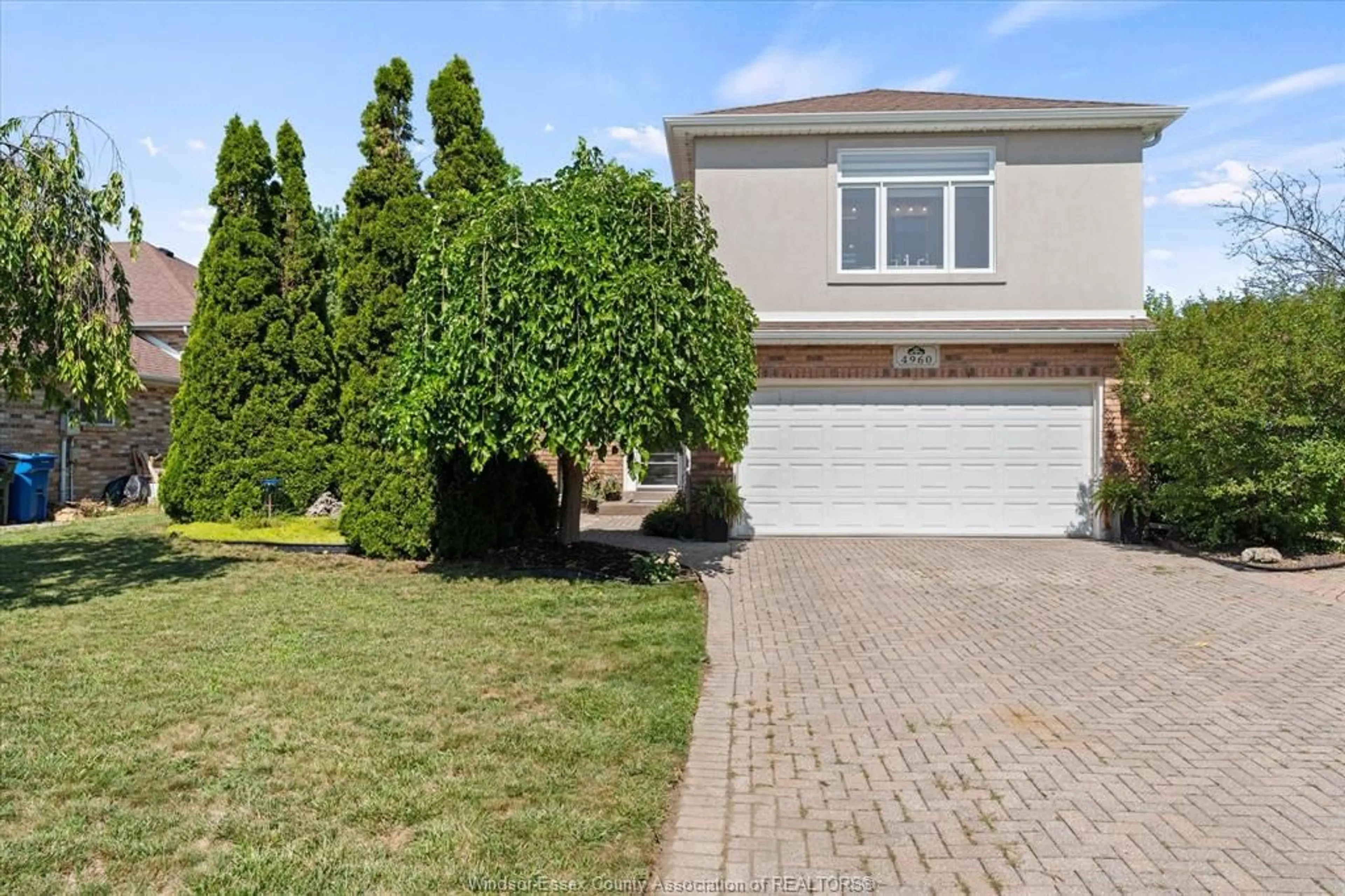 Unknown for 4960 SOUTHWOOD LAKES, Windsor Ontario N9G 2S9