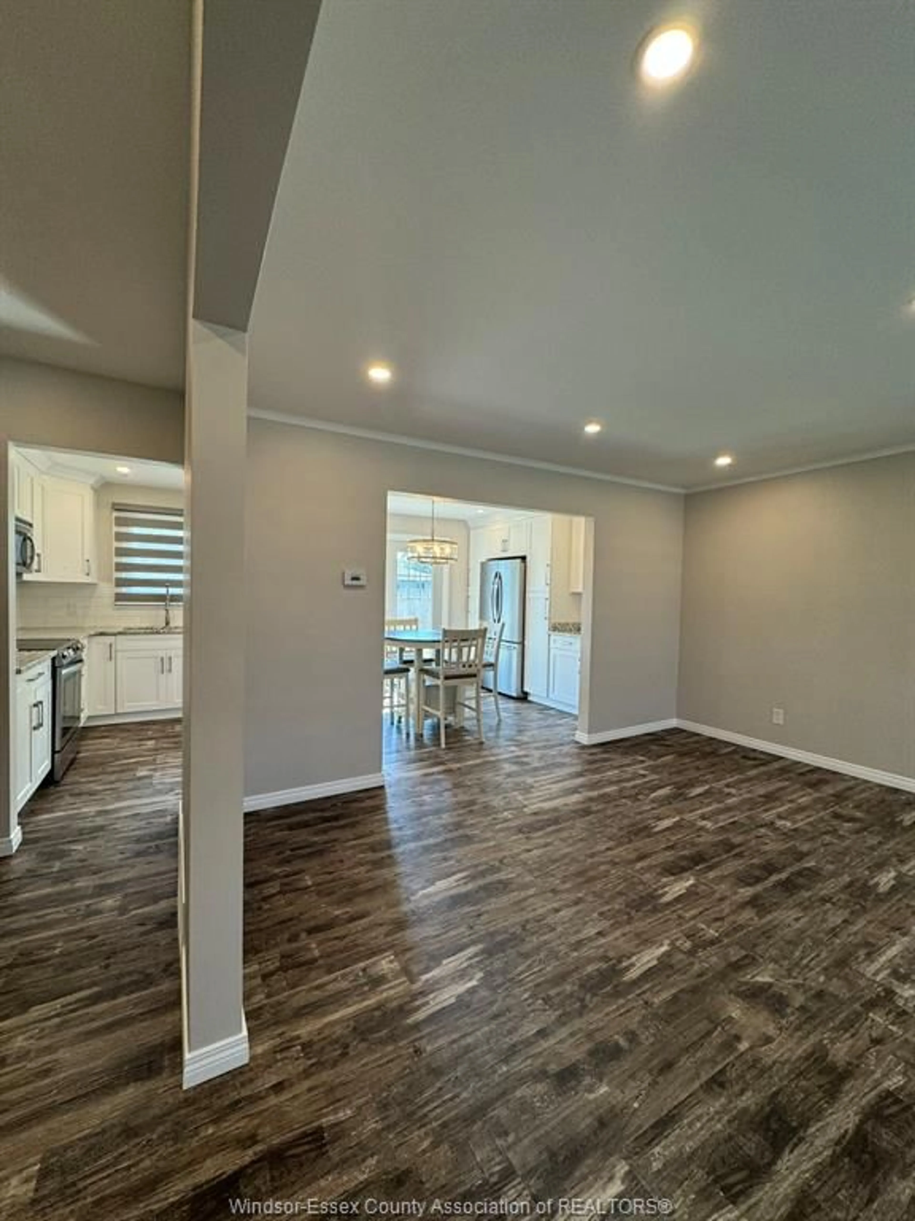 Open concept kitchen, unknown for 1860 Service Rd, Kingsville Ontario N0P 2G0