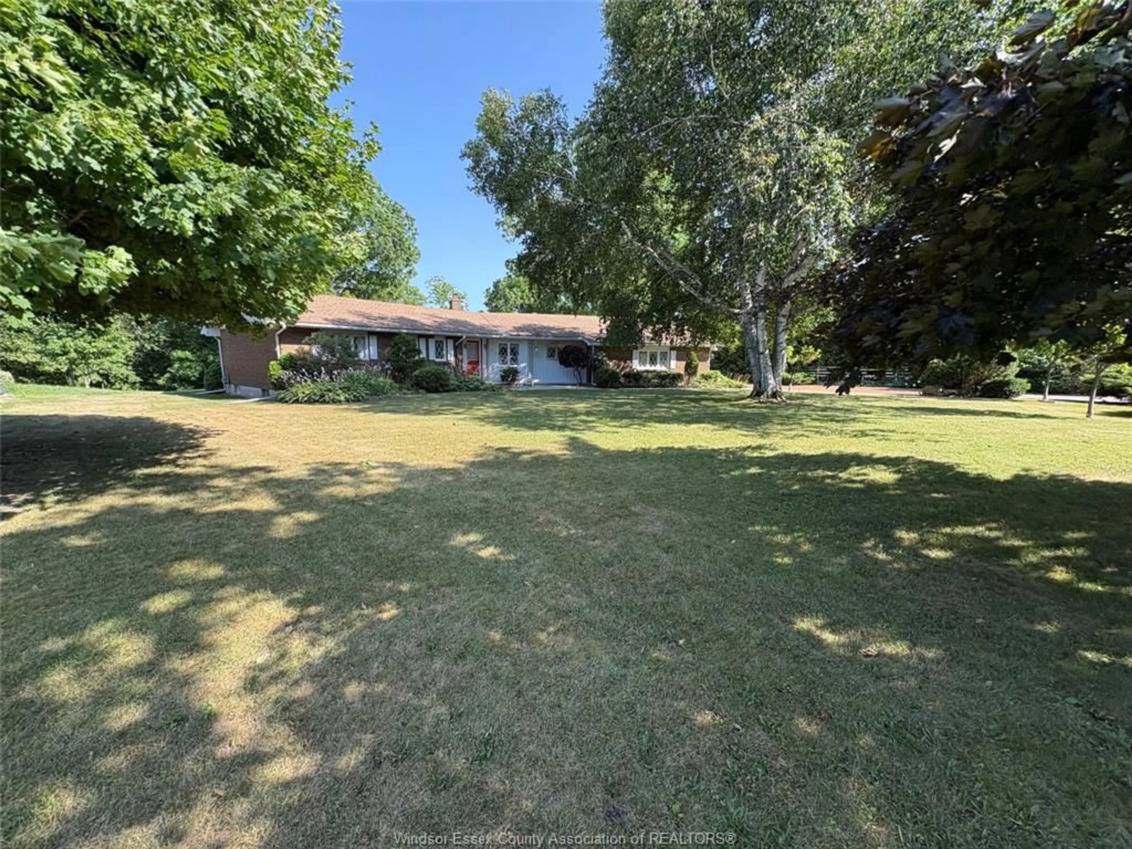 A pic from outside/outdoor area/front of a property/back of a property/a pic from drone, unknown for 37 PARK Lane, Lambton Shores Ontario N0N 1J0