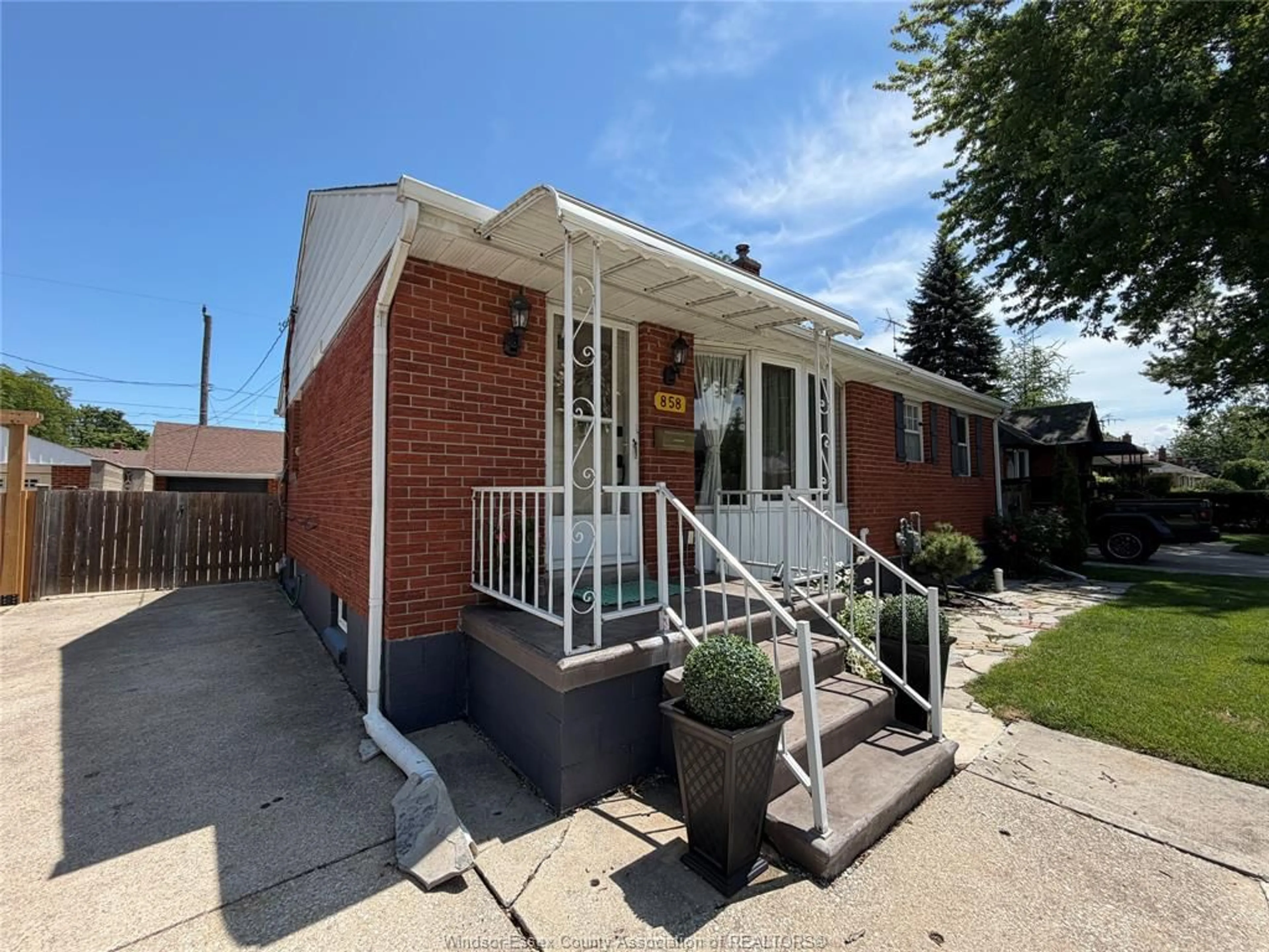 Home with brick exterior material, street for 858 LAPORTE, Windsor Ontario N8S 3R4