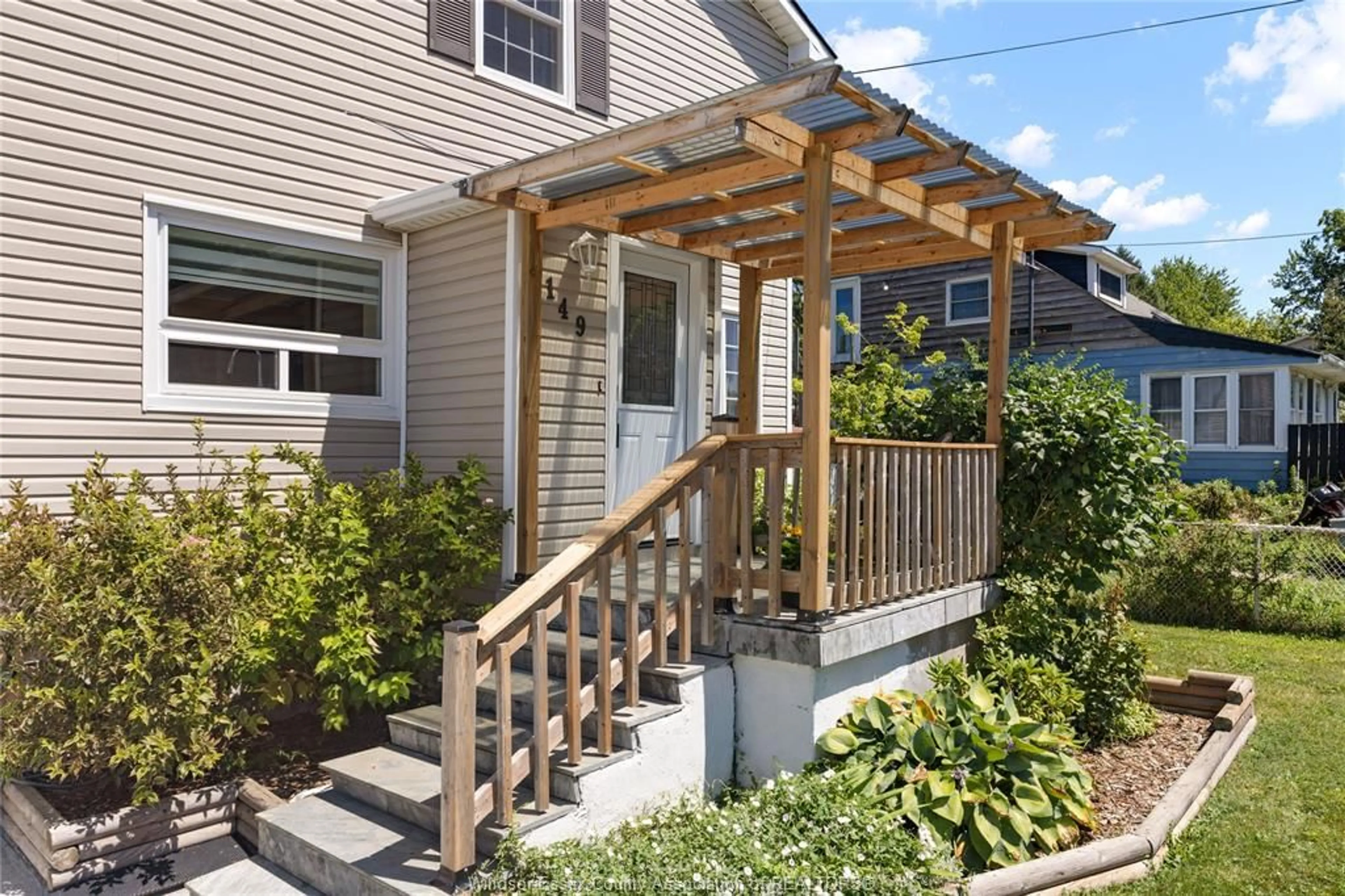 Patio, street for 149 HALL St, Blenheim Ontario N0P 1A0