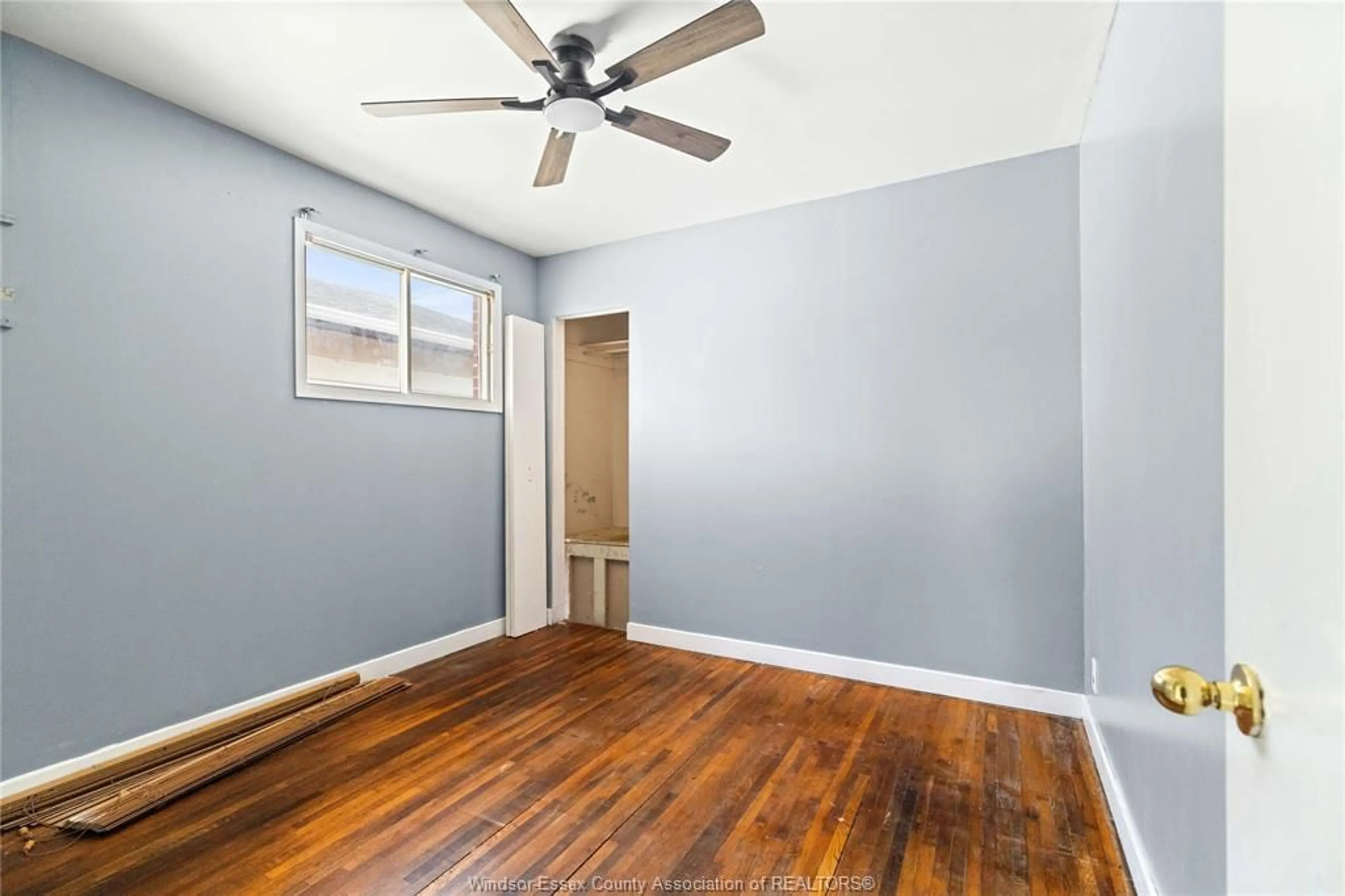A pic of a room for 1396 JANETTE, Windsor Ontario N8X 1Y8