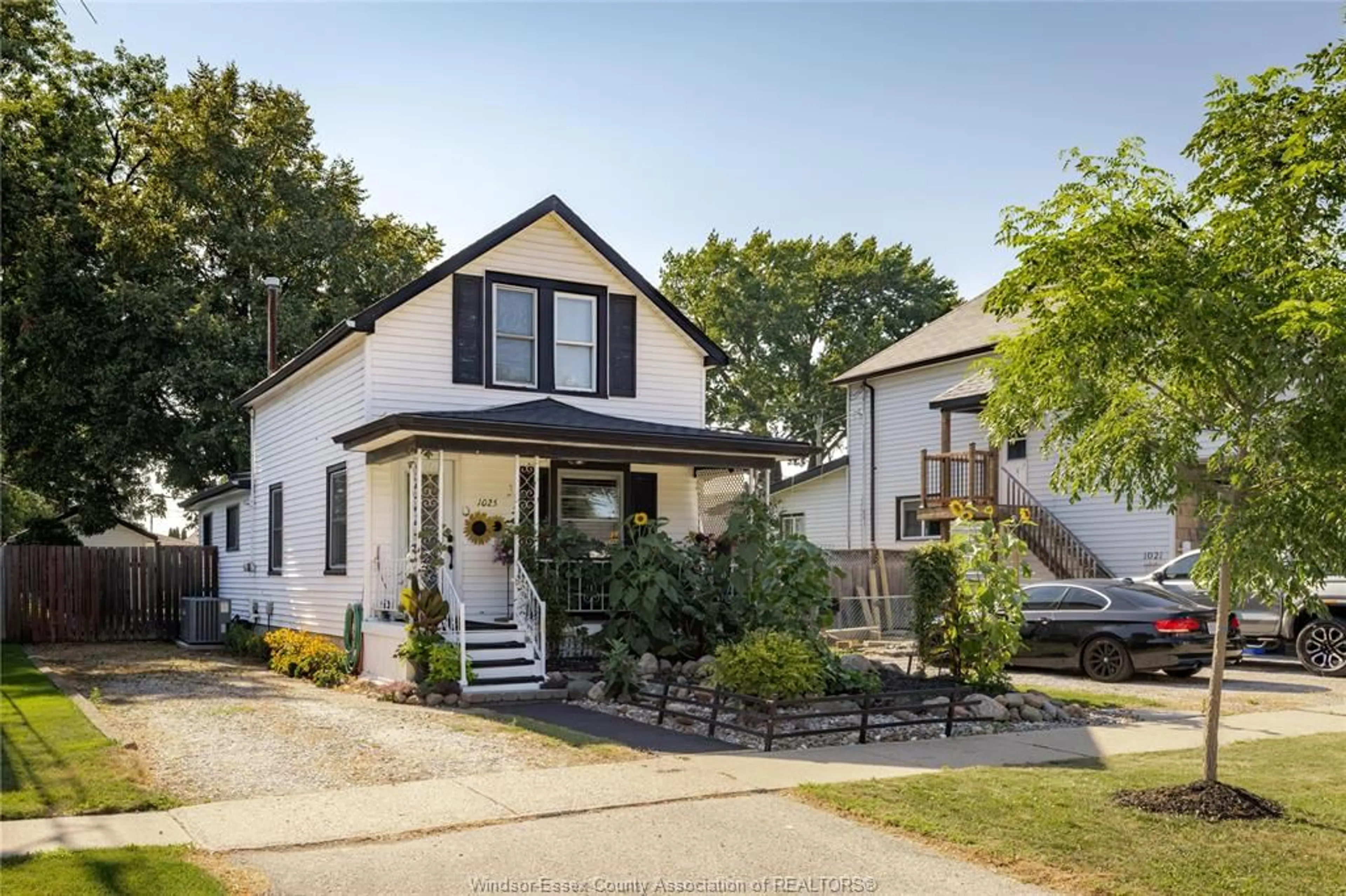 Unknown for 1025 WILLIAM St, Tecumseh Ontario N8N 2A5