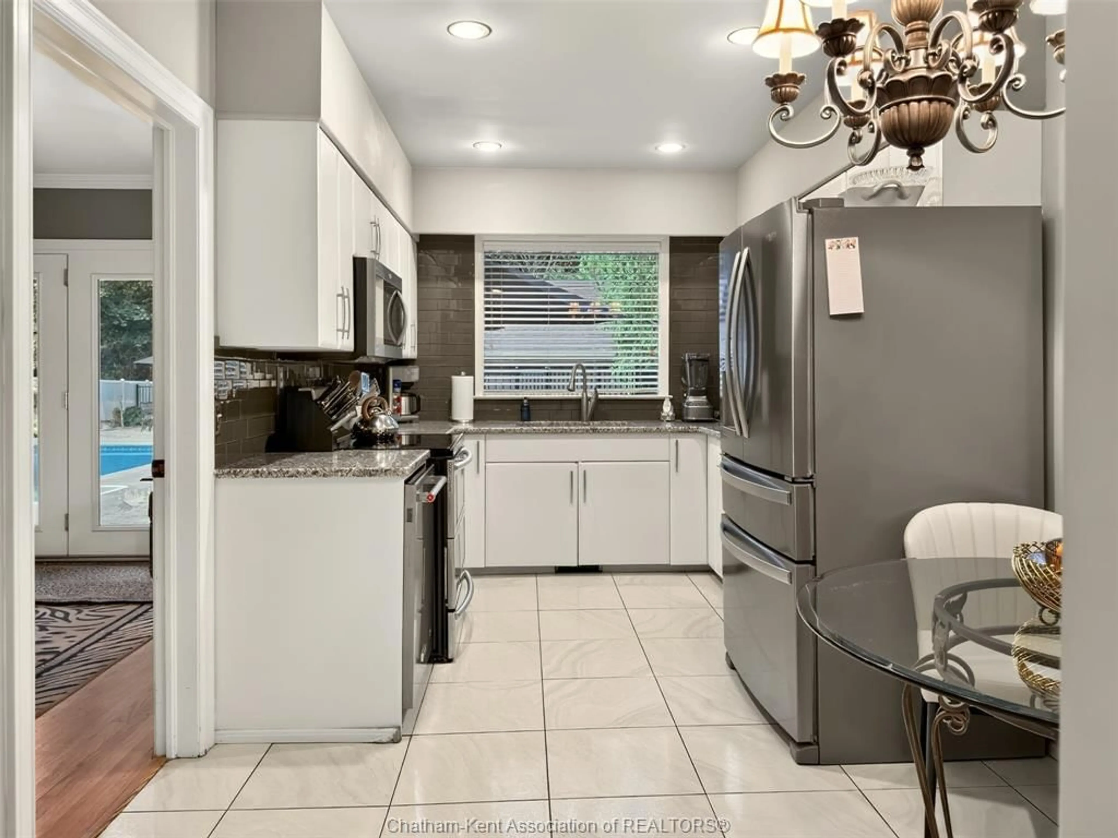 Unknown for 301 VICTORIA Ave, Chatham Ontario N7L 3B1