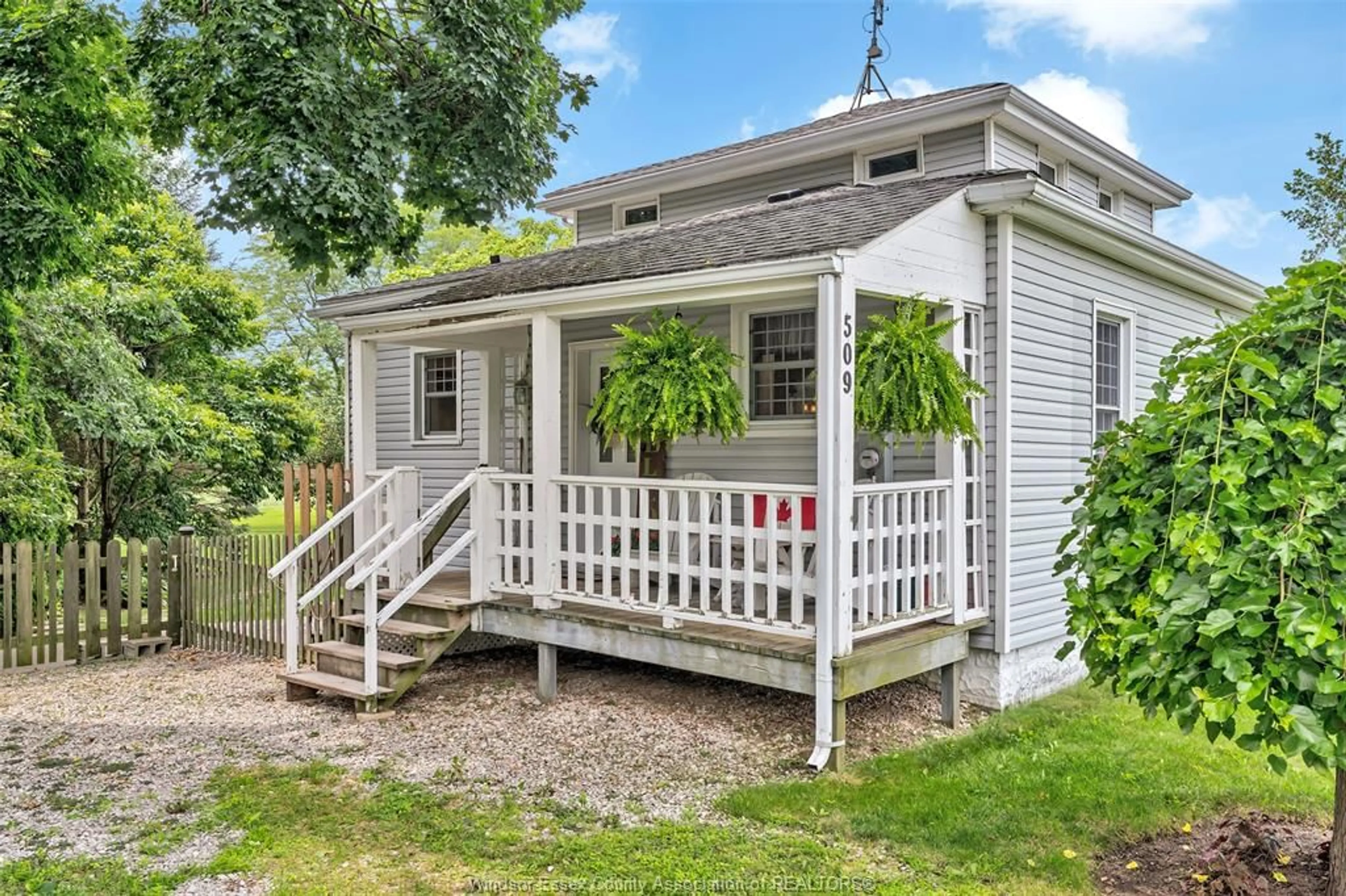 Shed for 509 COUNTY RD 34, Kingsville Ontario N8M 2X5