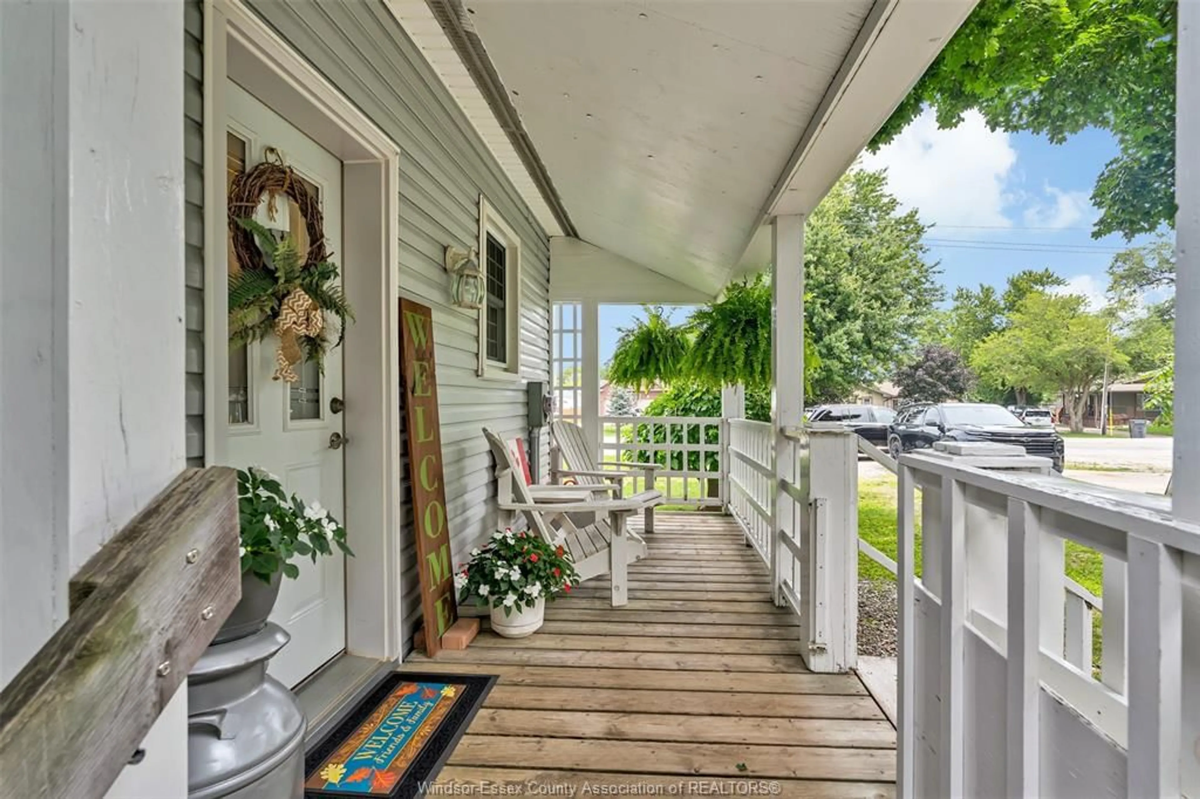 Patio, street for 509 COUNTY RD 34, Kingsville Ontario N8M 2X5