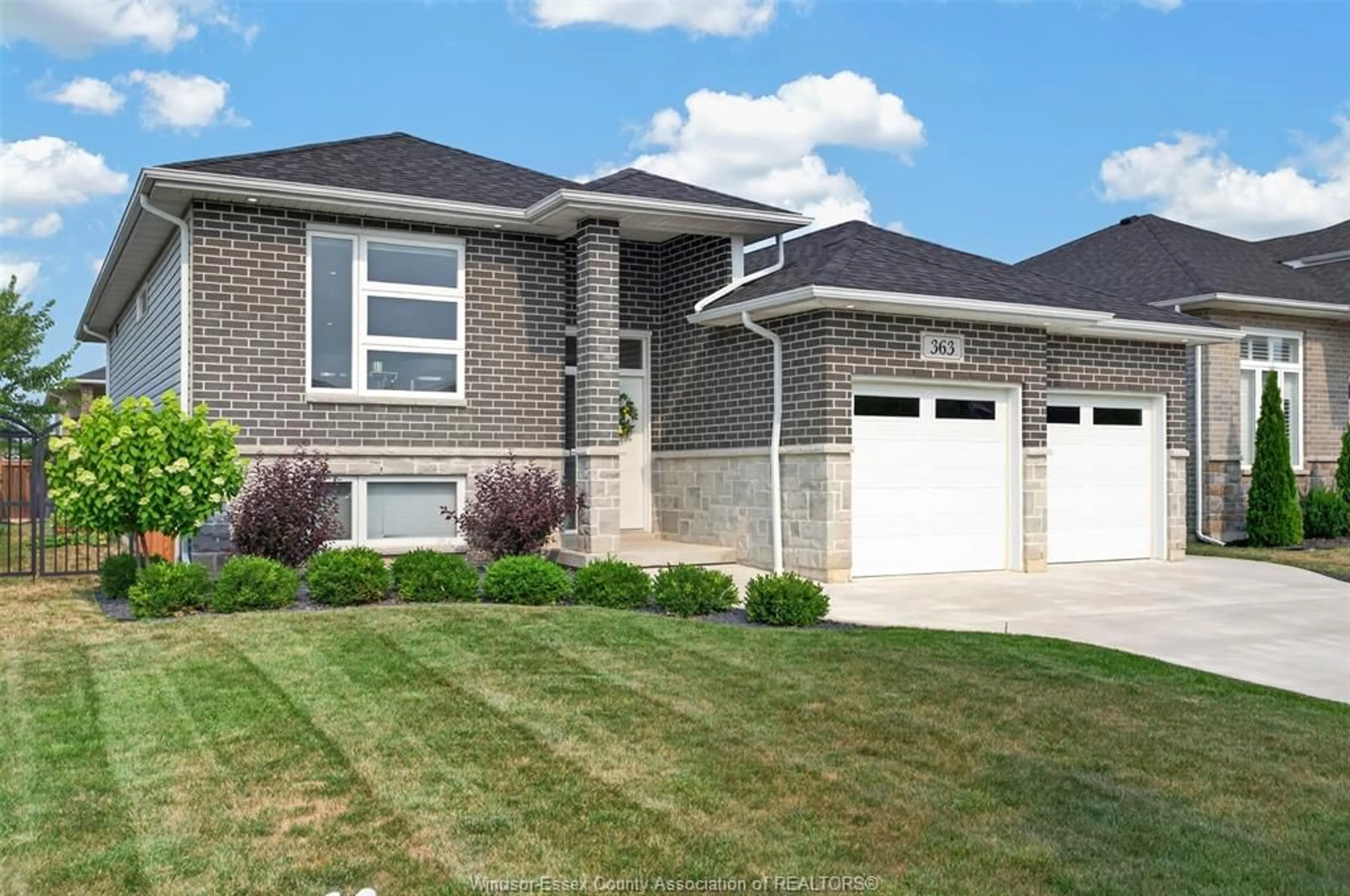 Home with vinyl exterior material, street for 363 LAVERS, Amherstburg Ontario N9V 0G3