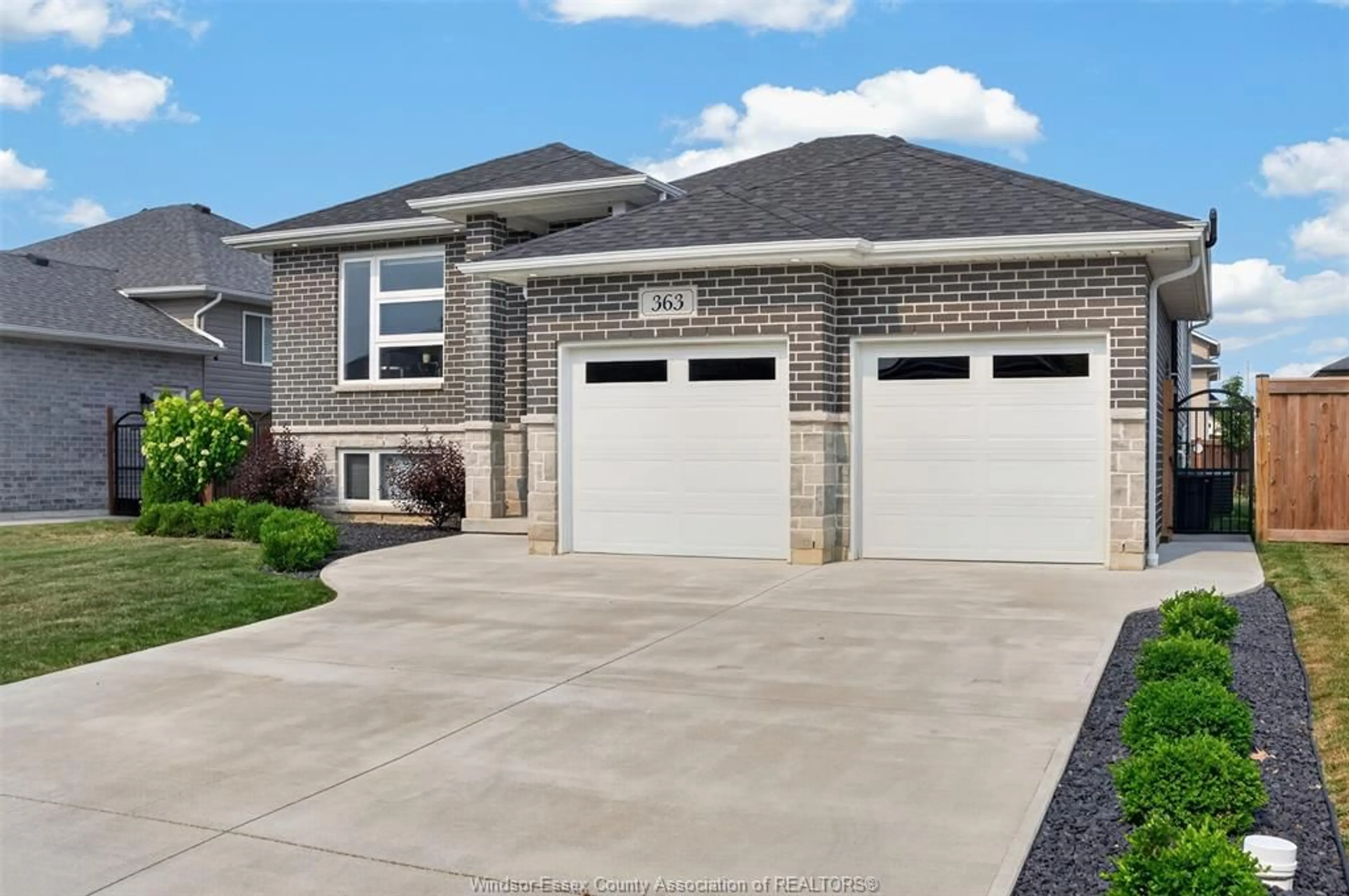 Unknown for 363 LAVERS, Amherstburg Ontario N9V 0G3