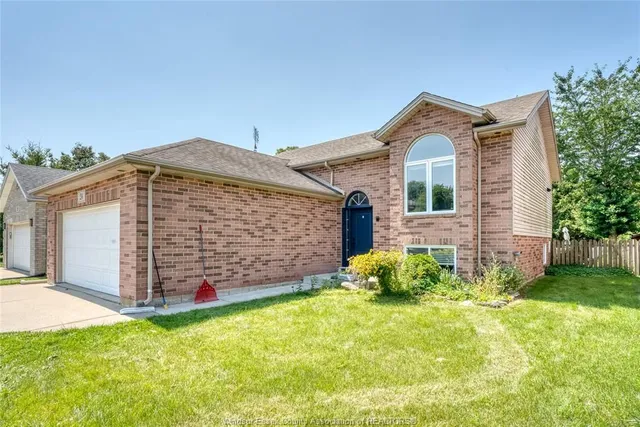 24 BRIARWOOD, Harrow 3