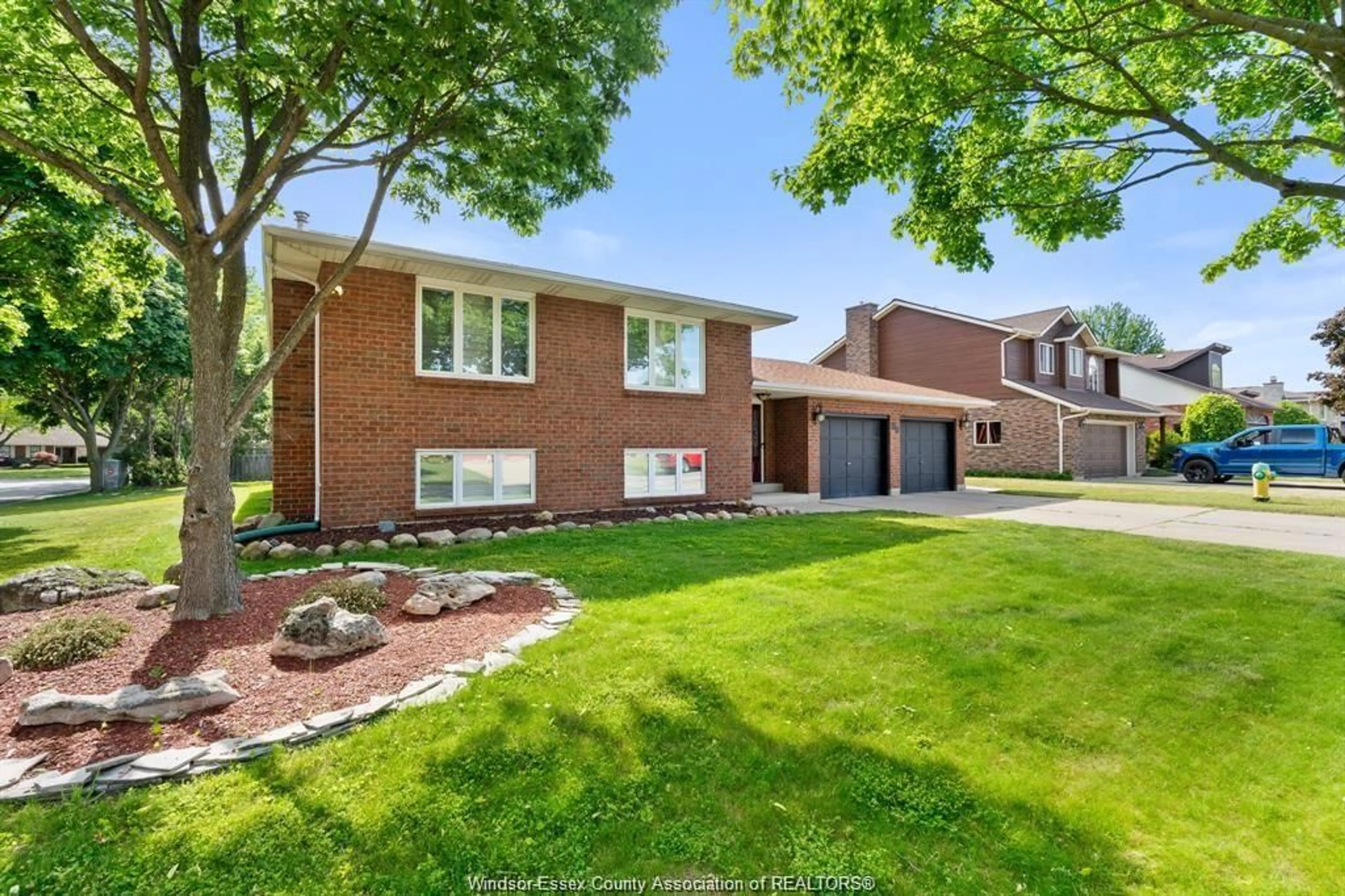 Home with brick exterior material, street for 36 CHERRYWOOD, Leamington Ontario N8H 4Z9