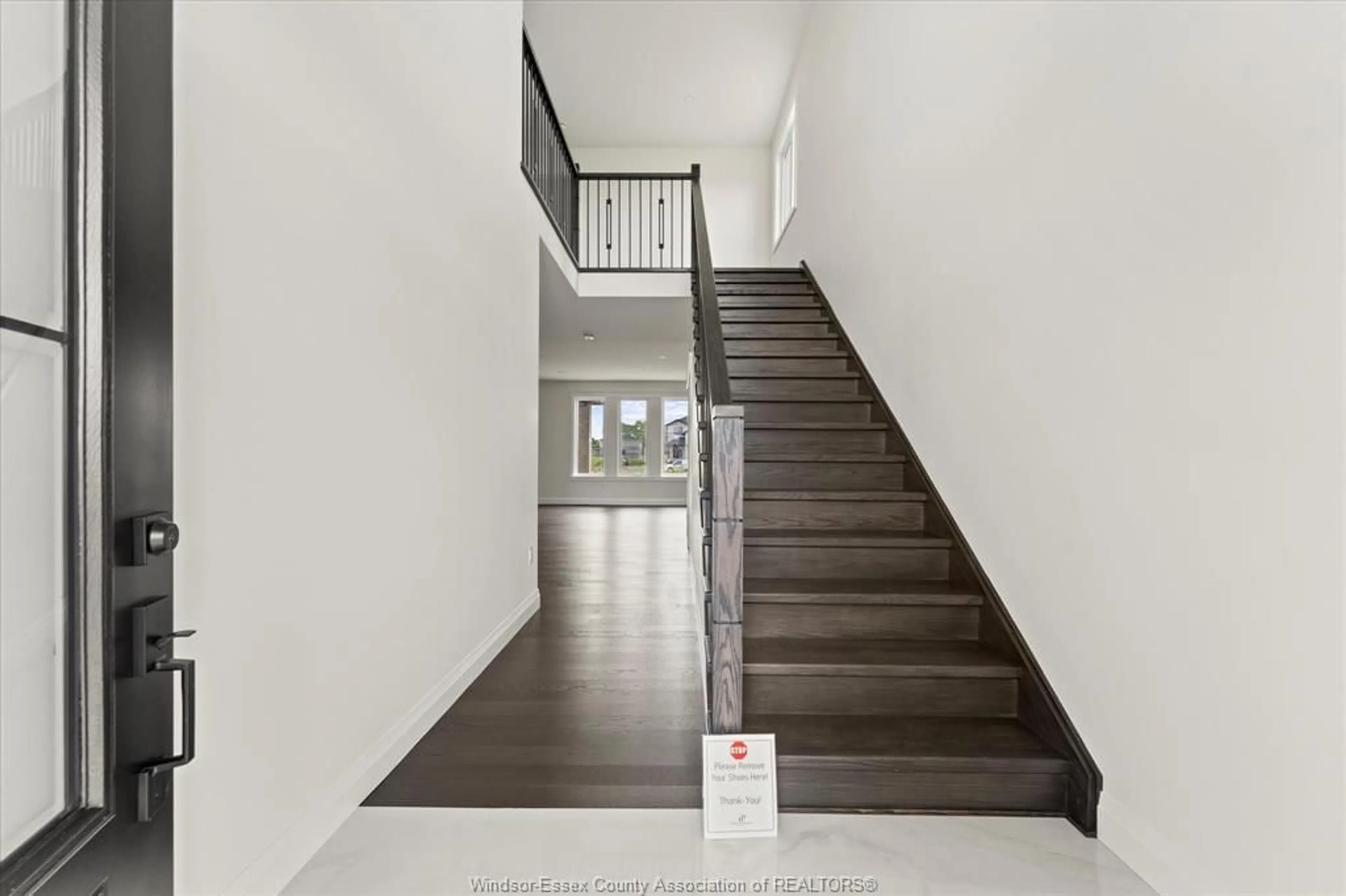 Stairs for 5236 TALIA Trail, Tecumseh Ontario N0R 1K0