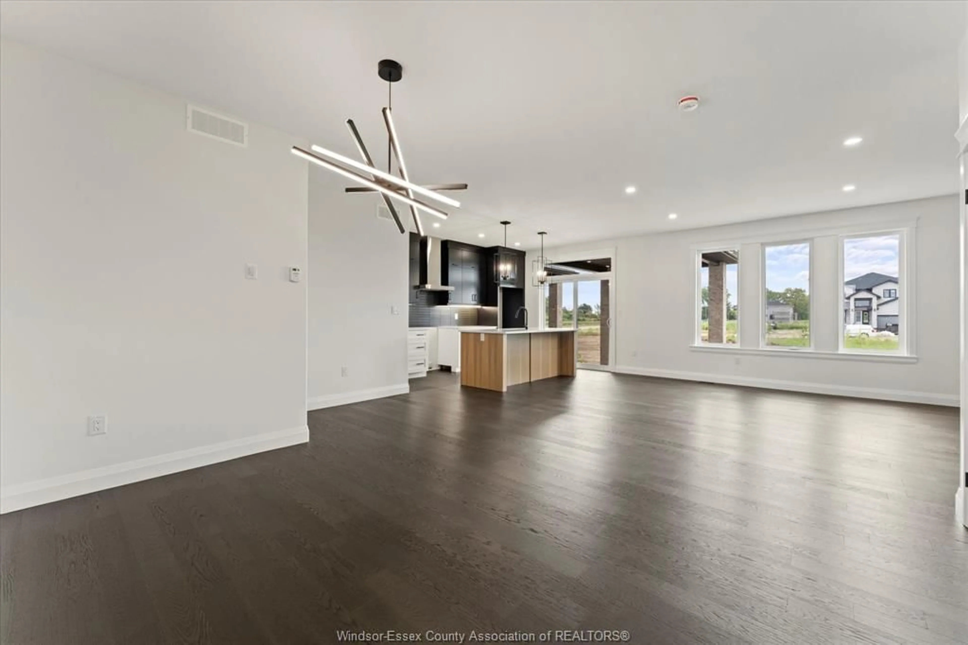 Open concept kitchen, unknown for 5236 TALIA Trail, Tecumseh Ontario N0R 1K0
