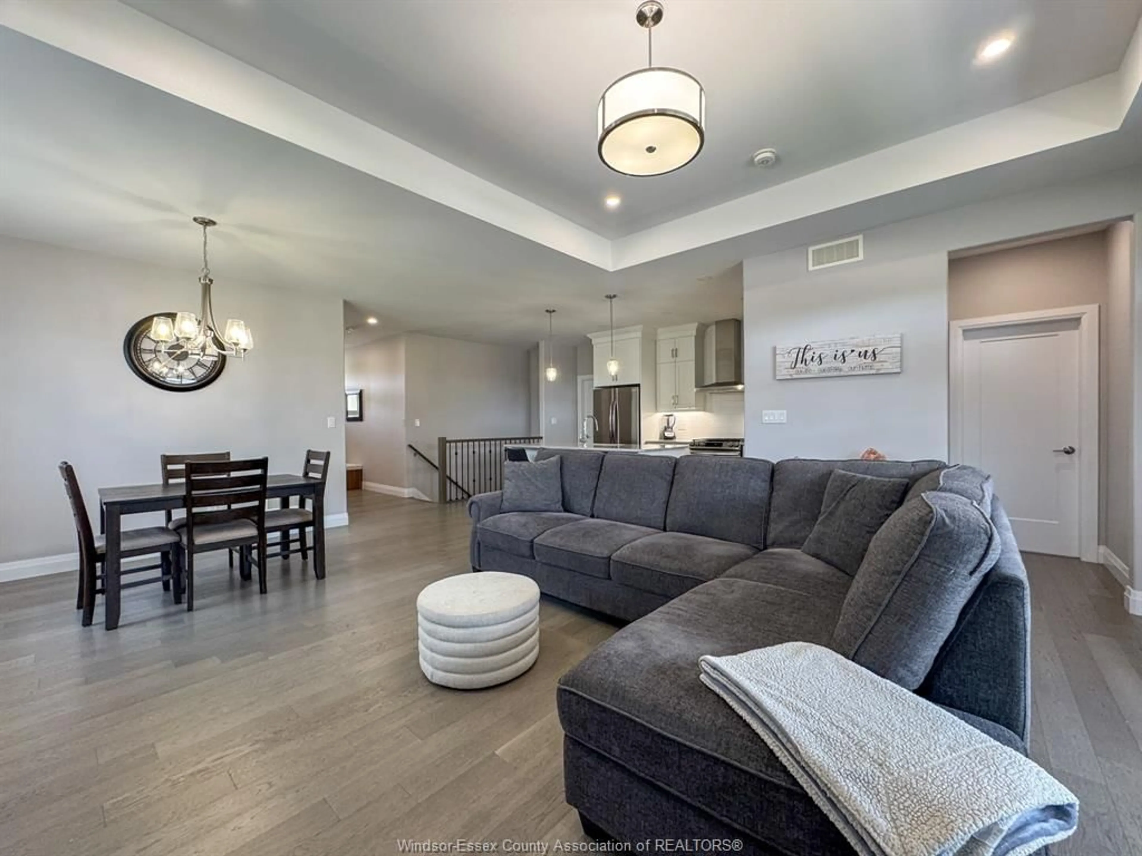 Living room with furniture, unknown for 2606 CLEARWATER Ave, Windsor Ontario N8P 0G3