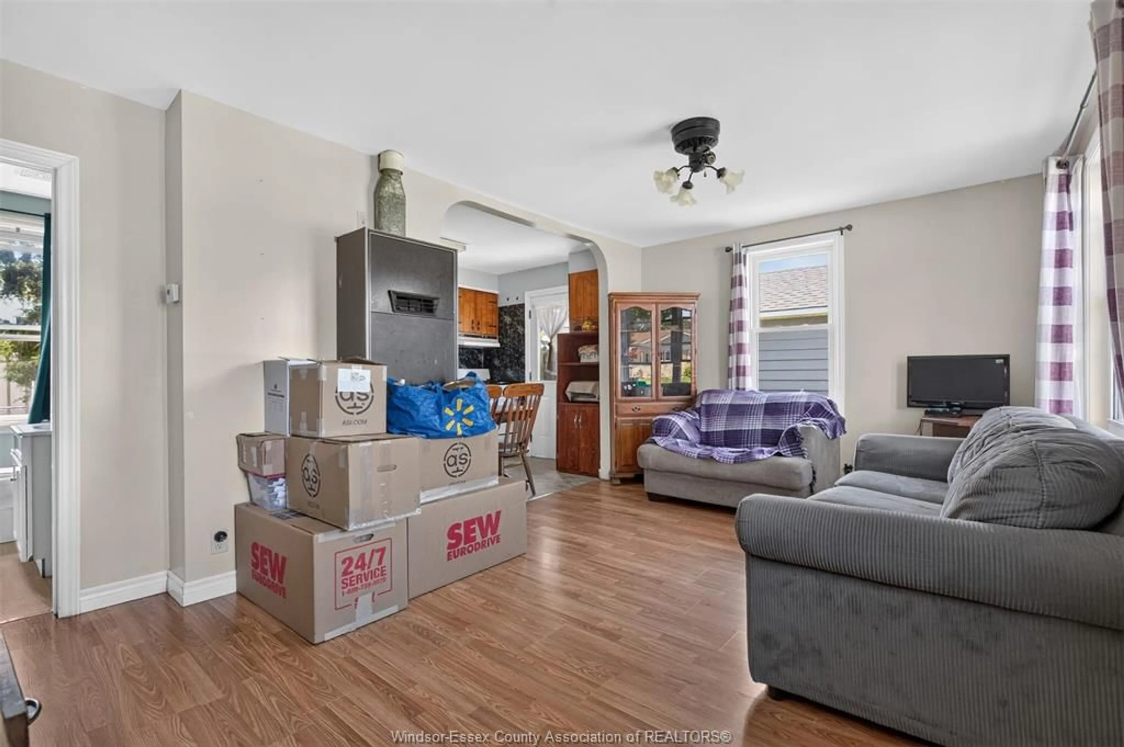Living room with furniture, unknown for 80 ELM, Wheatley Ontario N0P 2P0