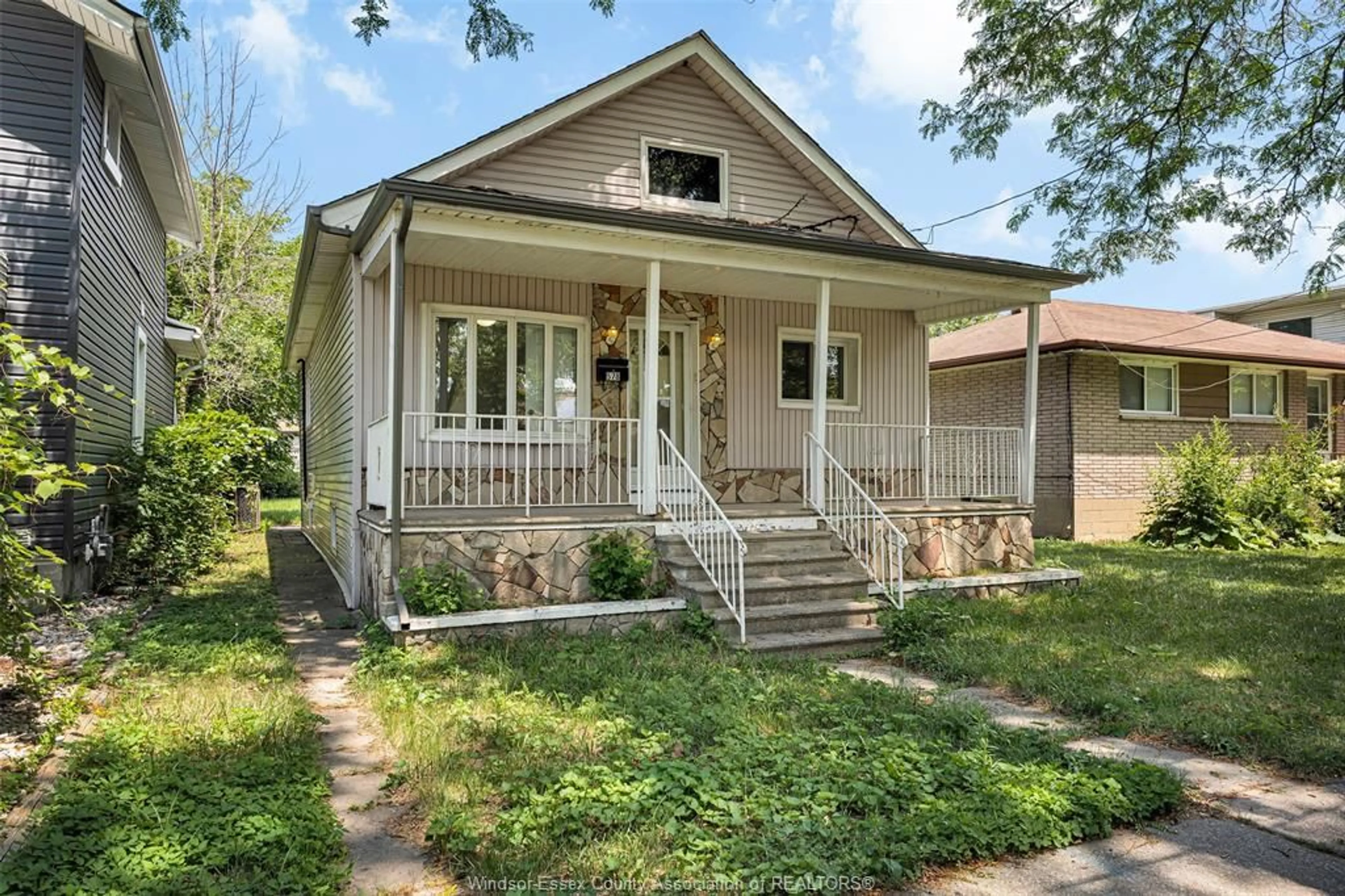 Unknown for 578 BROCK St, Windsor Ontario N9C 2T2