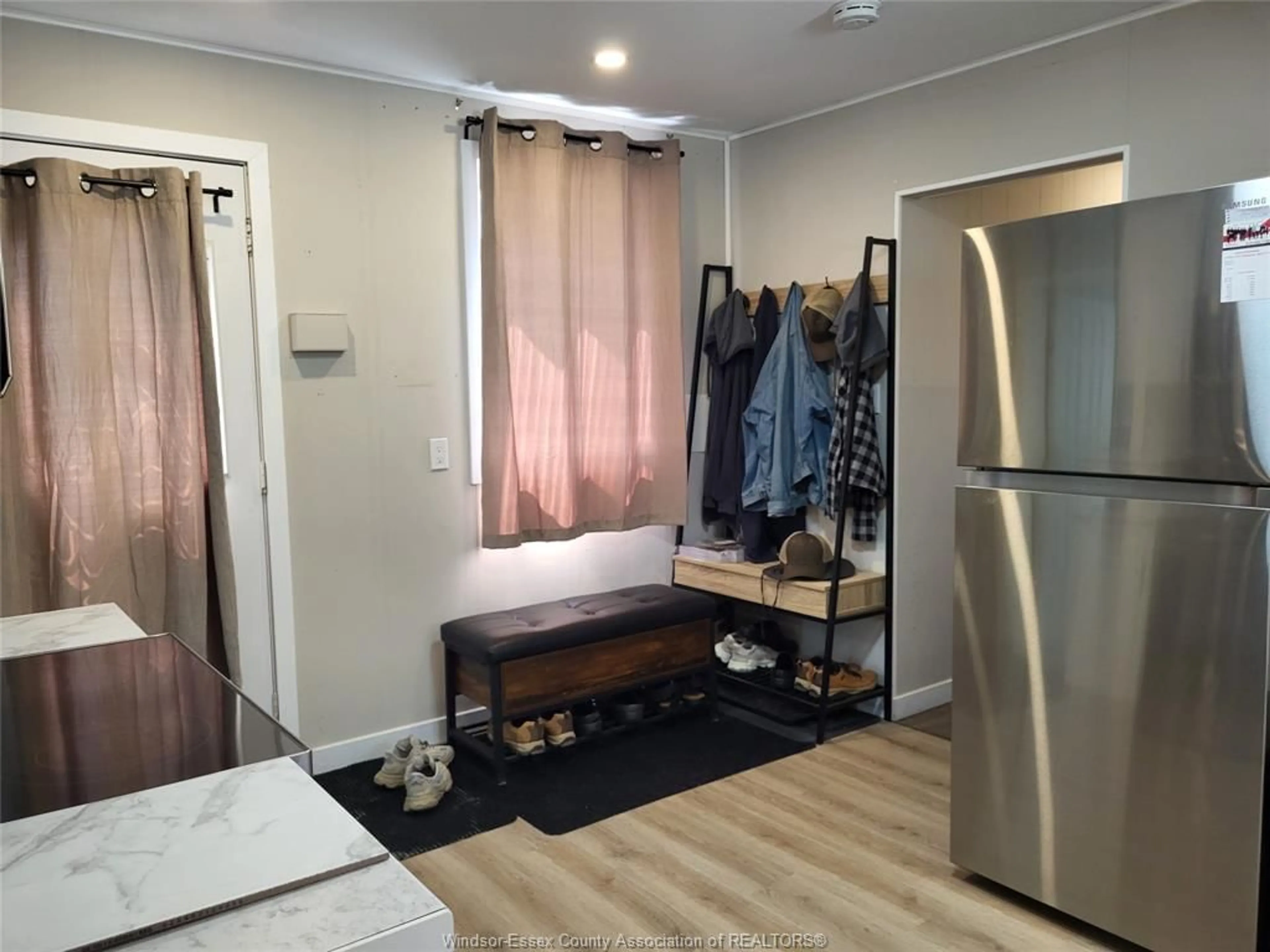 Unknown for 65 PRINCE St, Chatham Ontario N7M 4N8