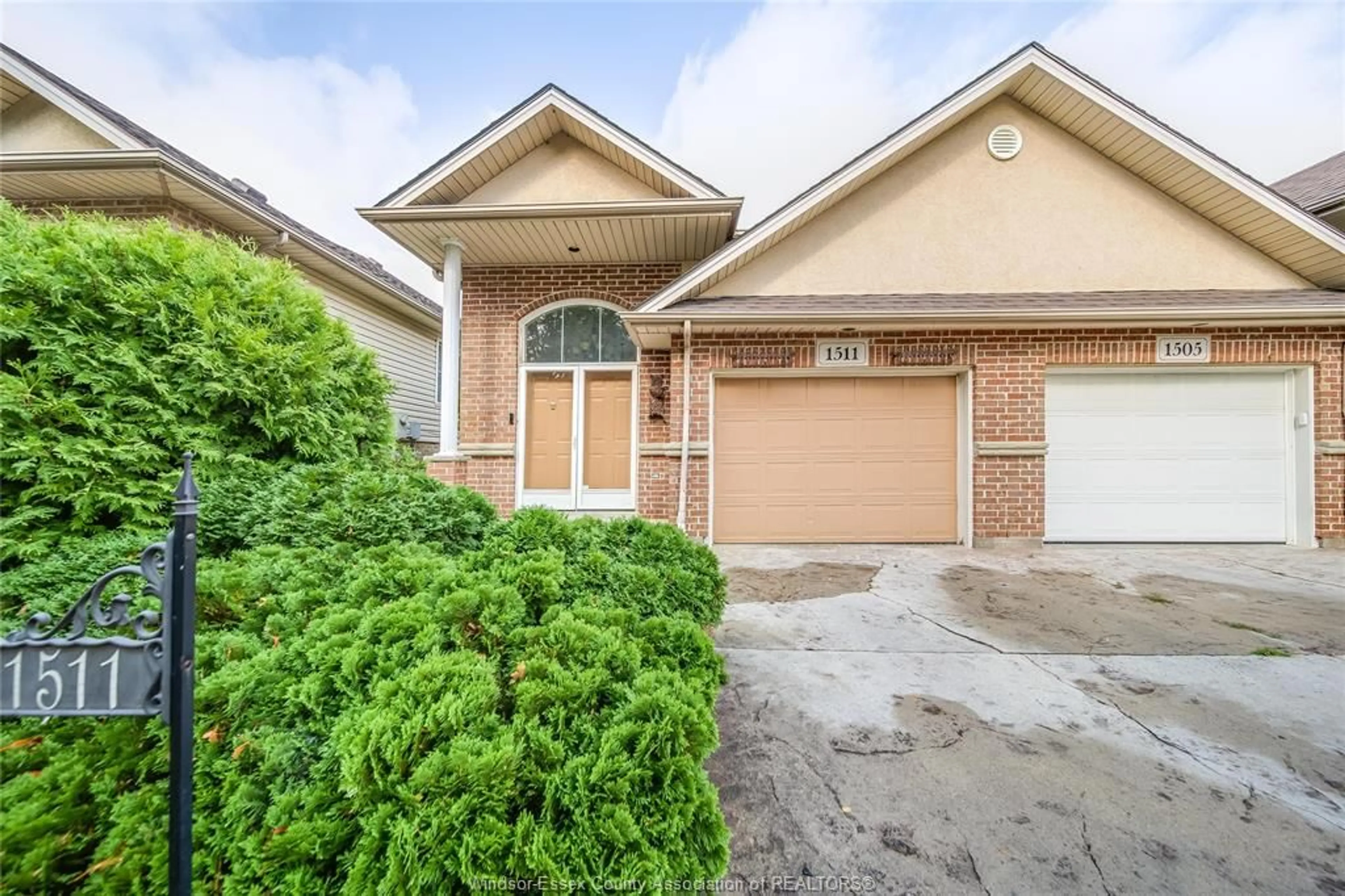 Home with brick exterior material, street for 1511 CHATEAU Ave, Windsor Ontario N8P 1M3