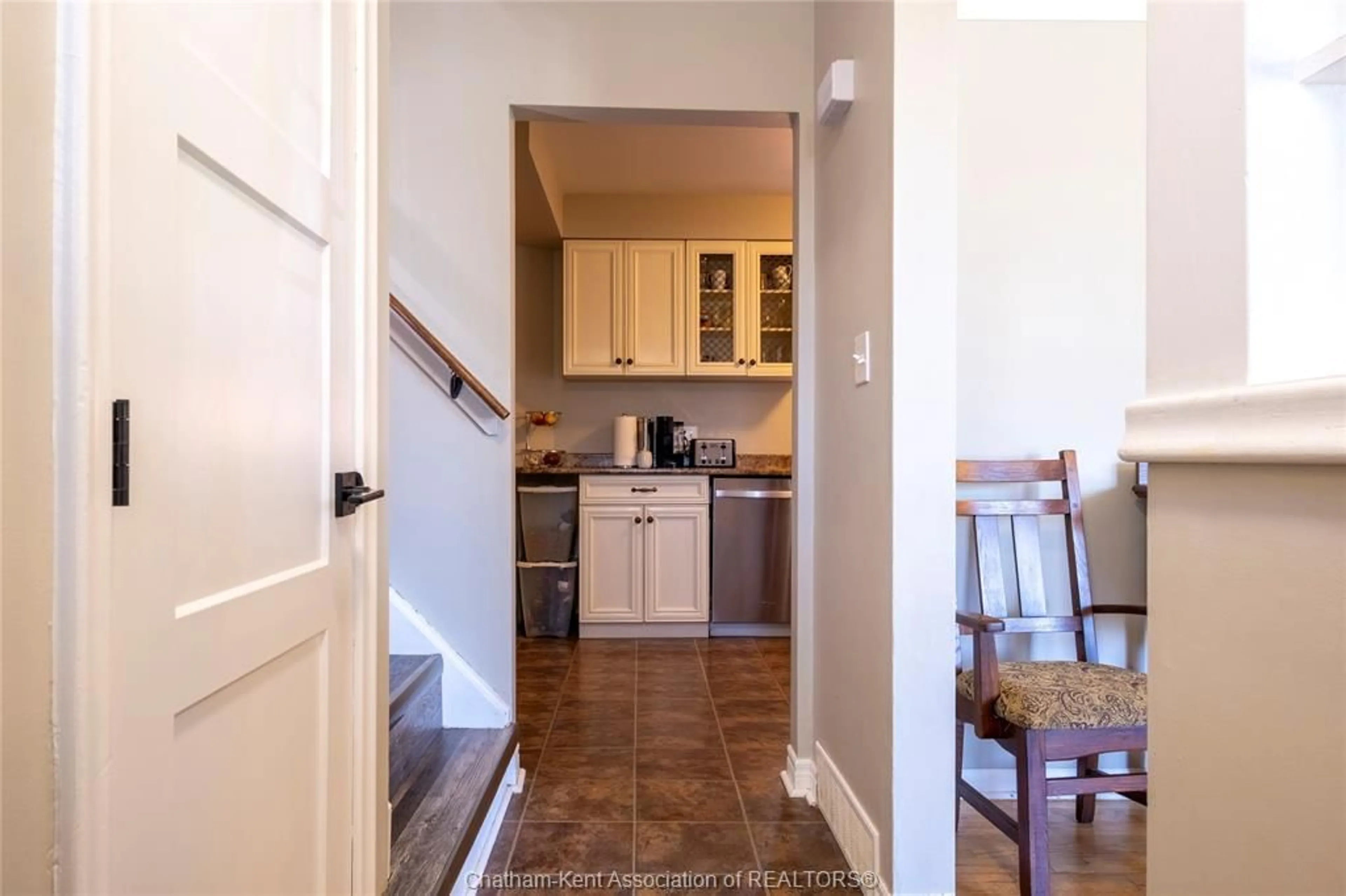 Unknown for 35 Crystal Dr, Chatham Ontario N7M 3C6