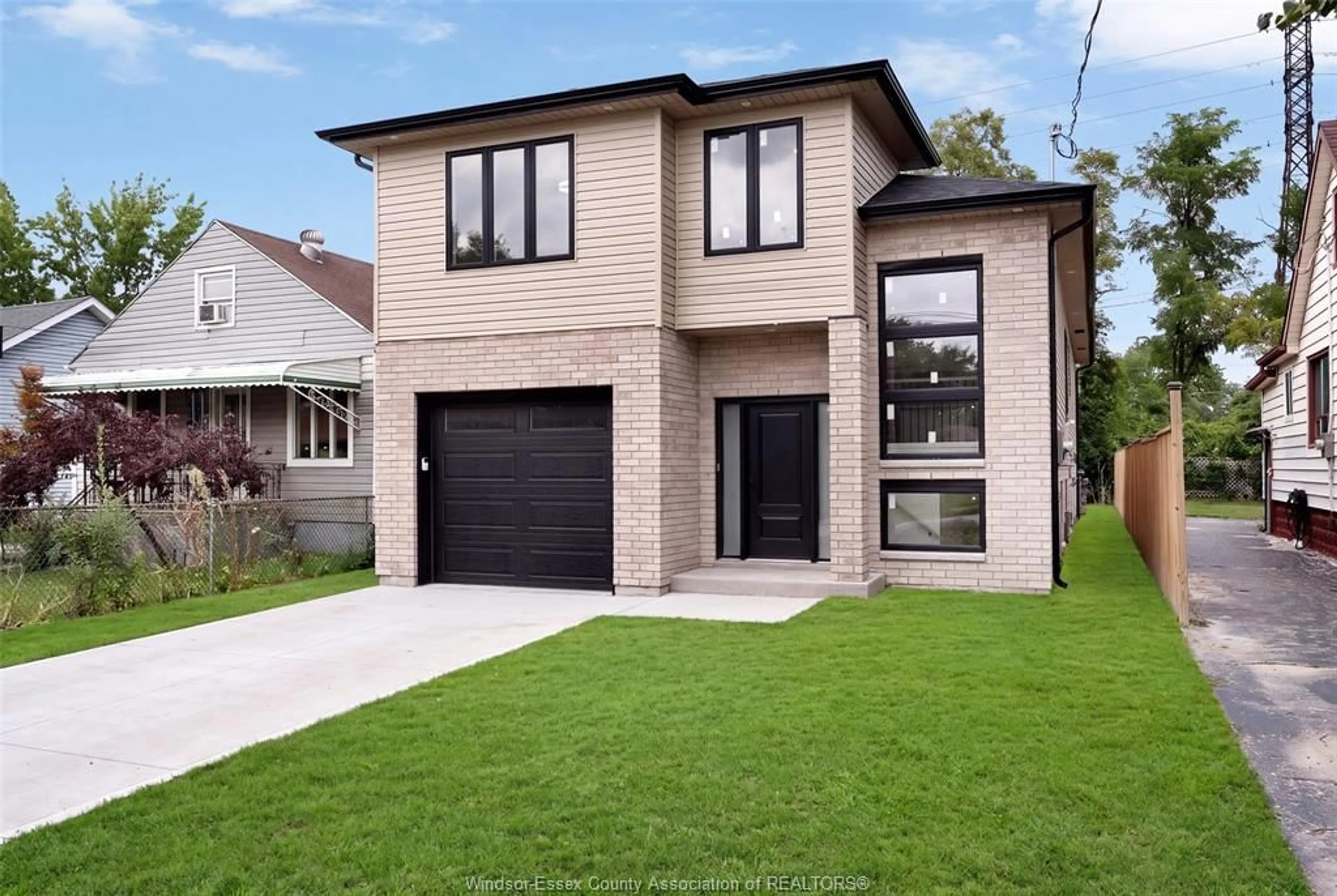 Home with brick exterior material, street for 754 SOUTH PACIFIC Ave, Windsor Ontario N8X 2X2