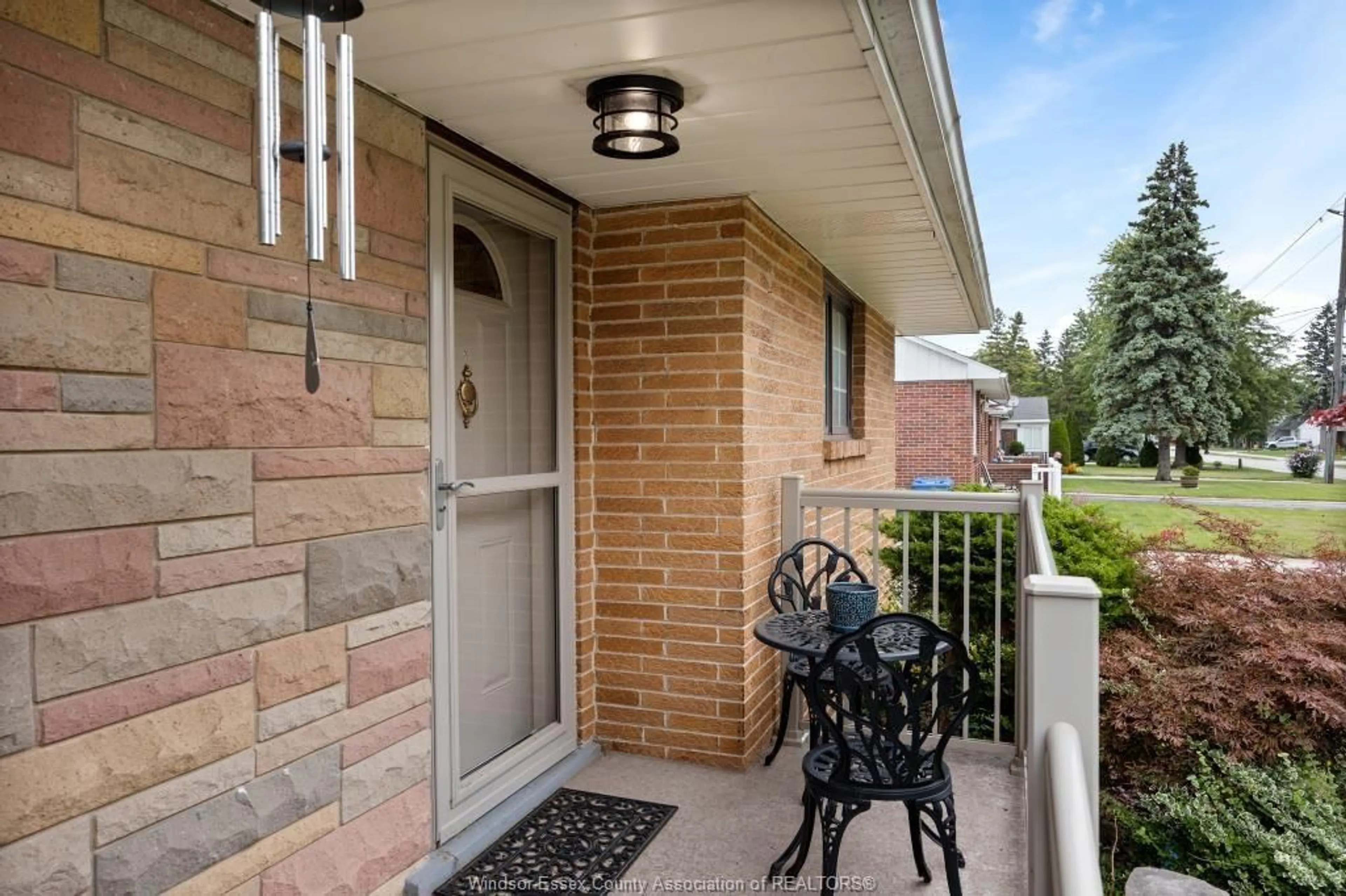 Patio, street for 247 ERIE St, Harrow Ontario N0R 1G0
