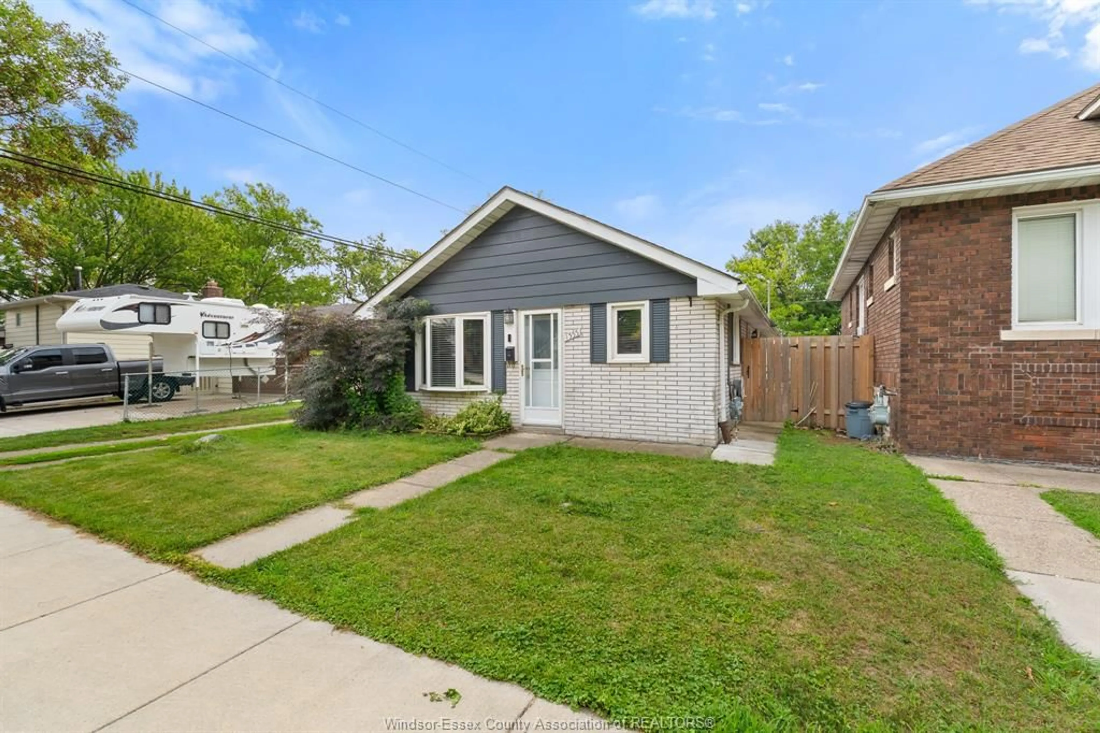 Unknown for 1555 ADANAC Ave, Windsor Ontario N9B 1N5