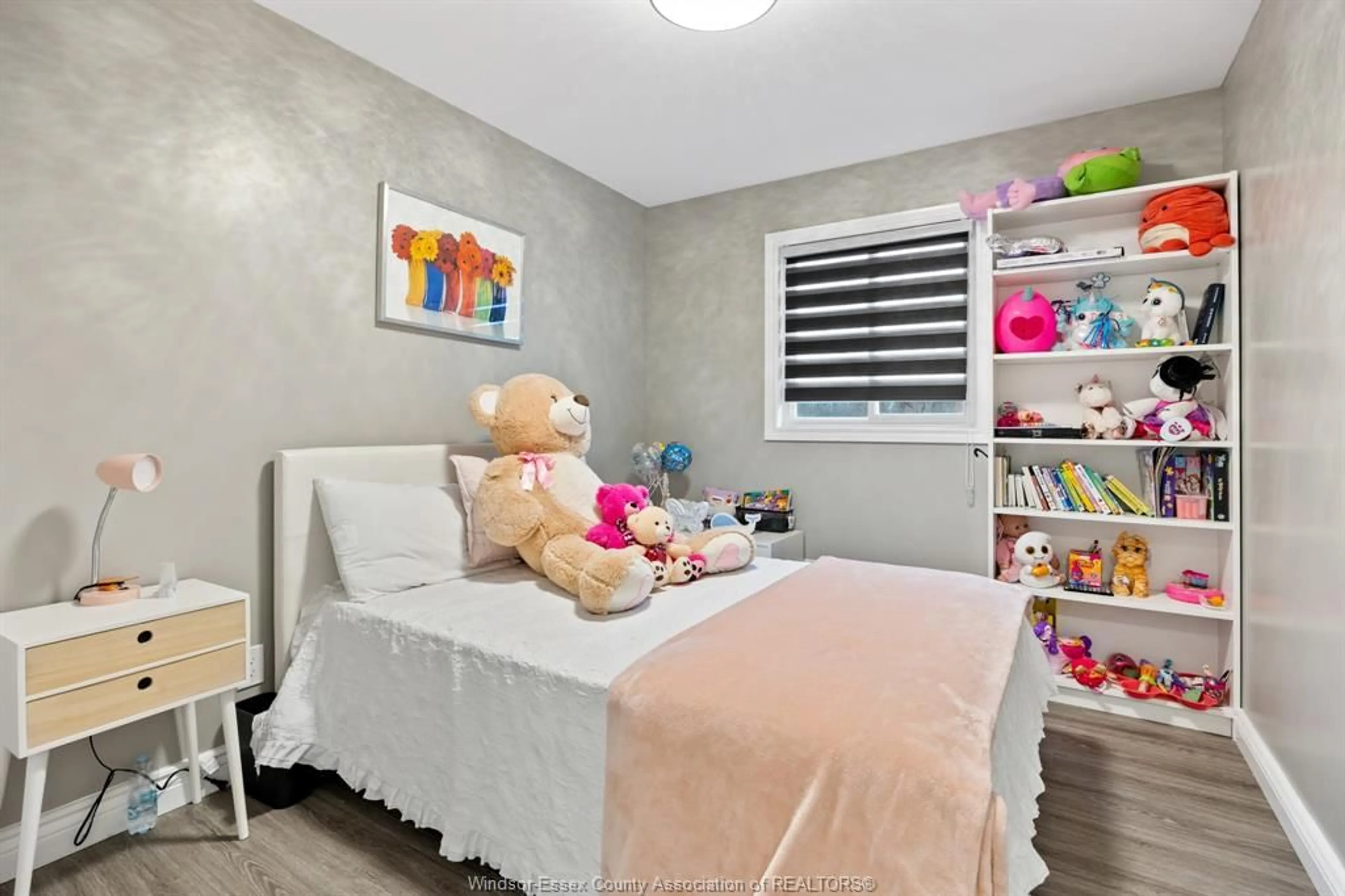 Bedroom with bed, unknown for 2343 LAMONT St, Windsor Ontario N9E 3Z2