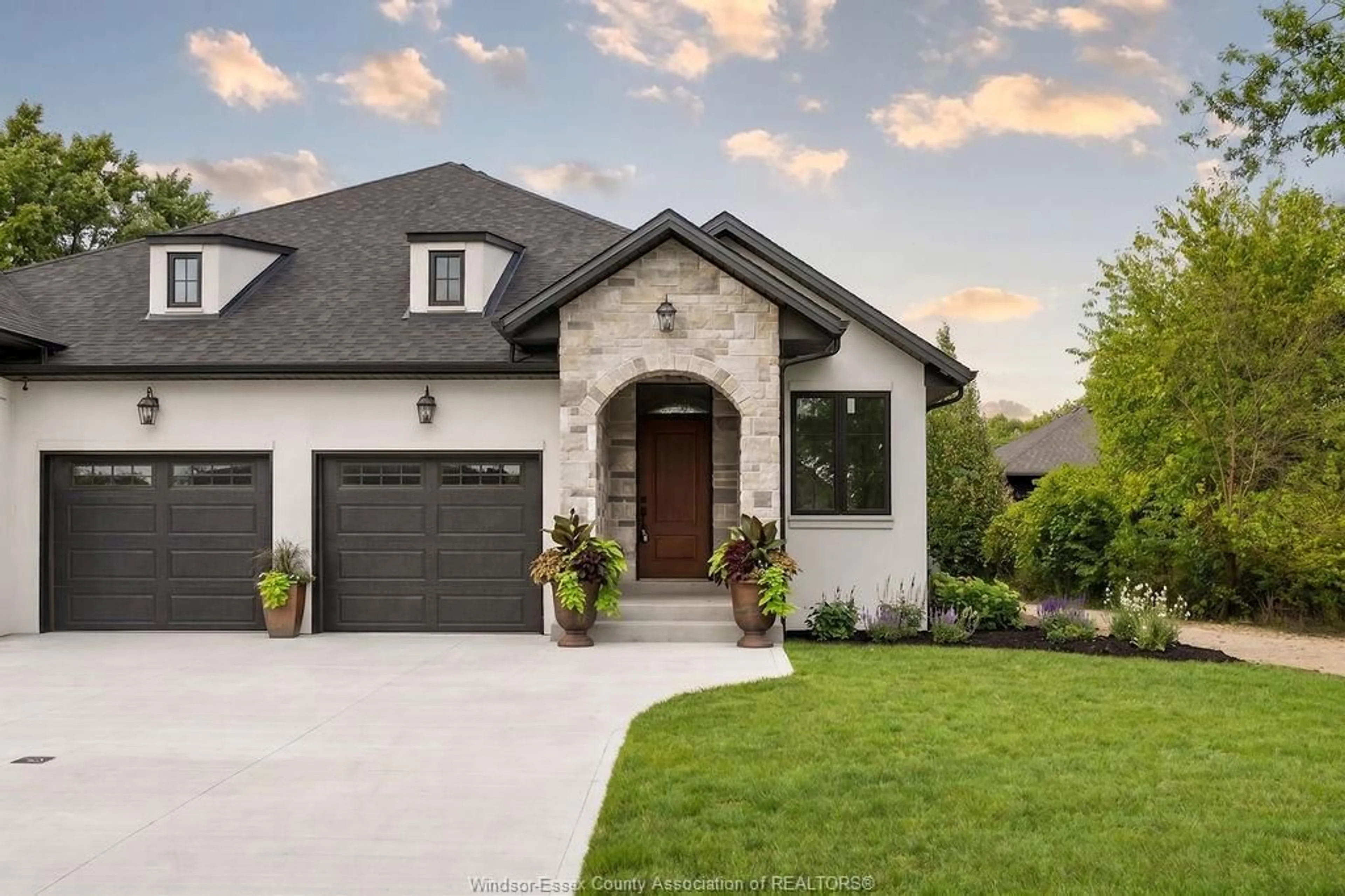 Home with brick exterior material, street for 487 MAPLE, LaSalle Ontario N9J 1P3