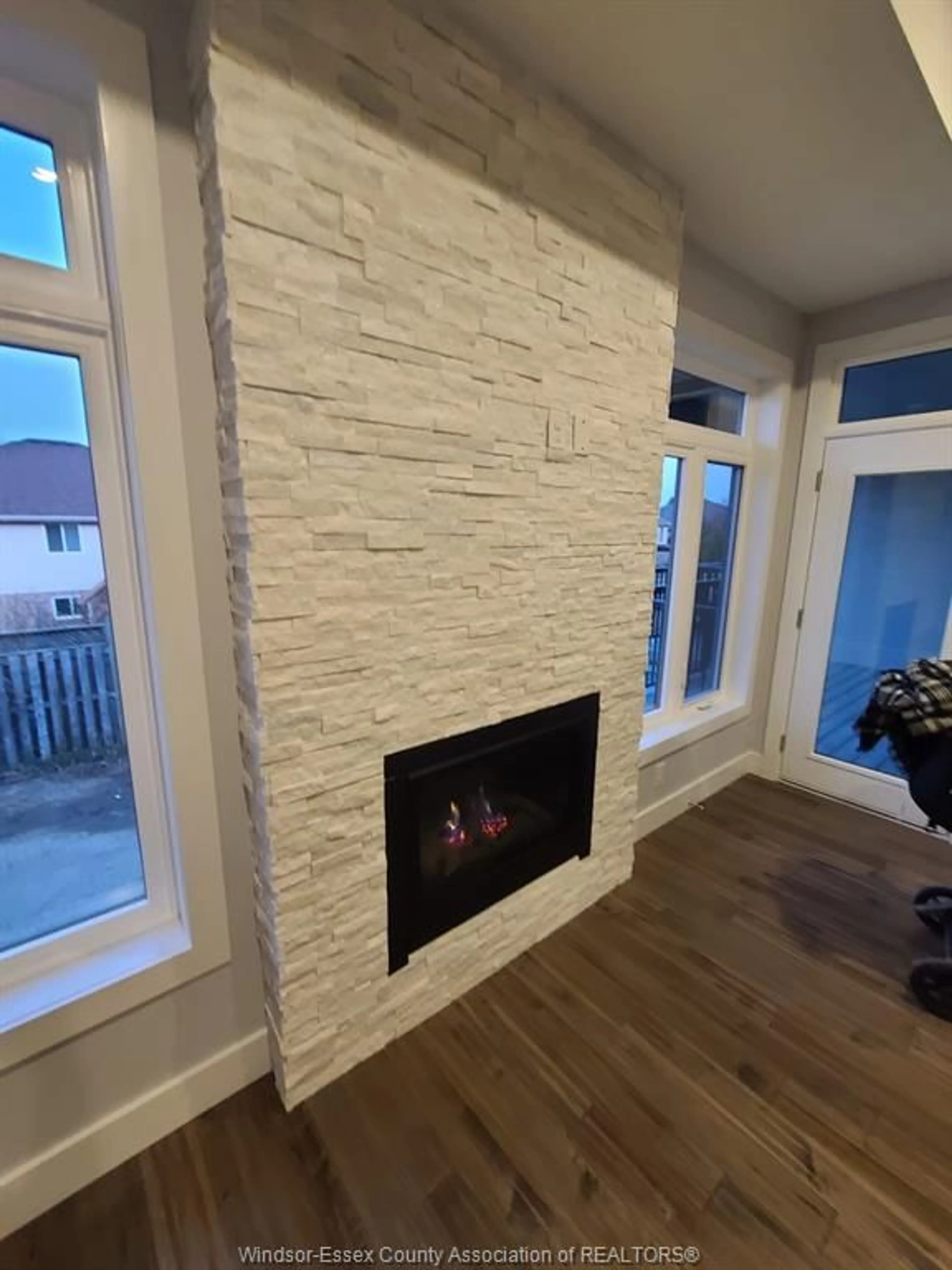 A pic of a room for 96 CAROLINA WOODS, Leamington Ontario N8H 5N2