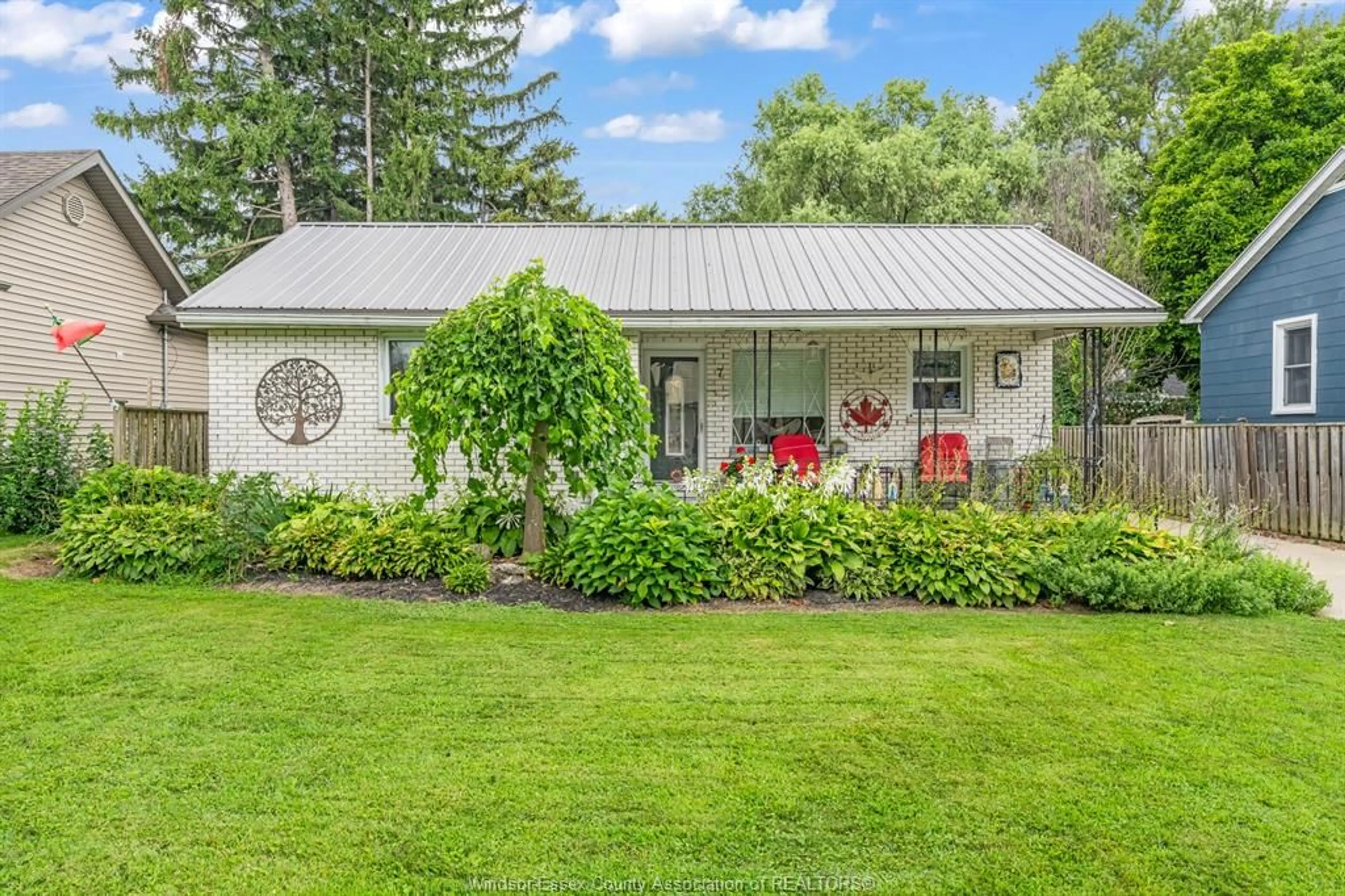 Unknown for 7 CHURCHILL Ave, Leamington Ontario N8H 3R5