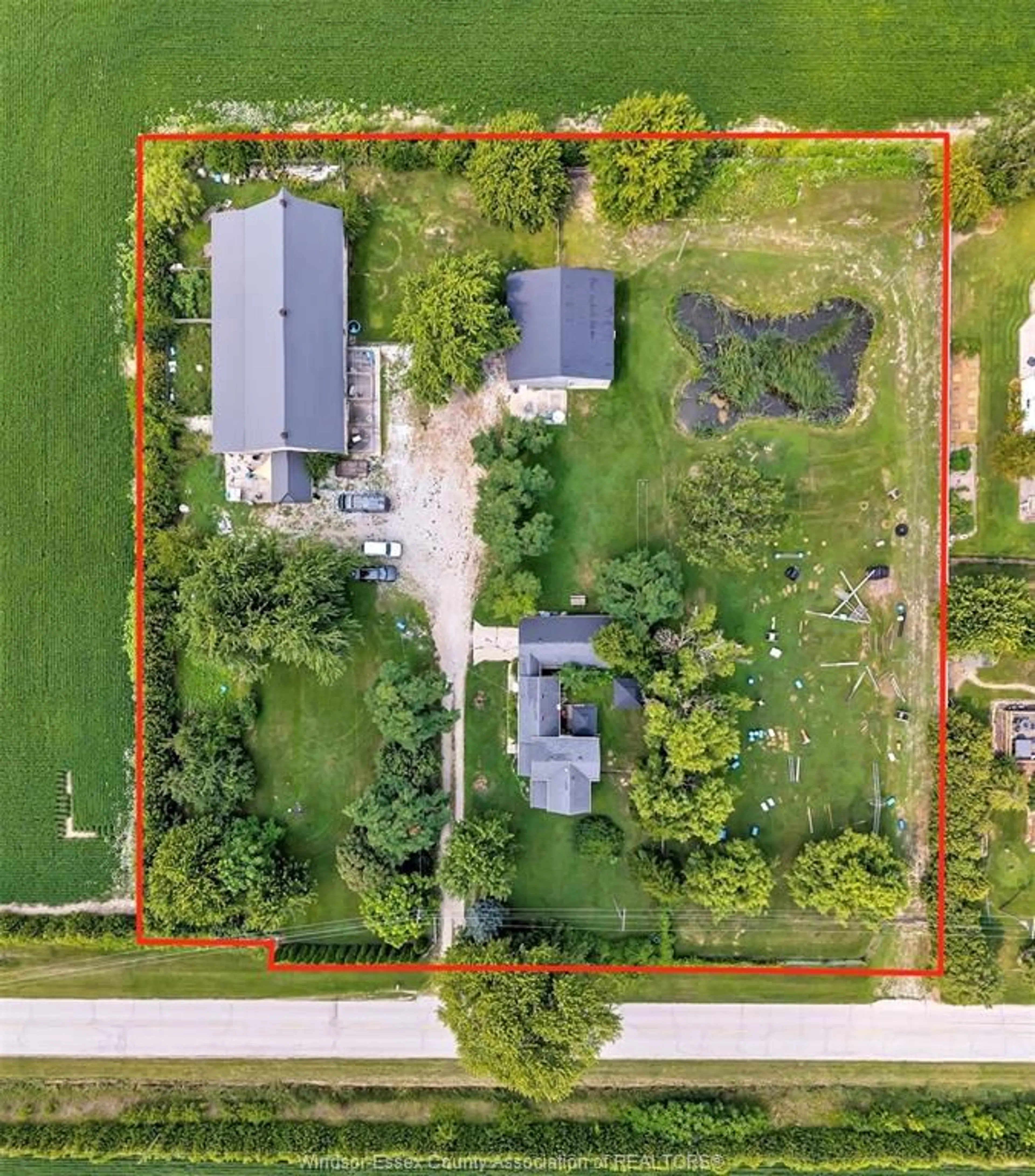 A pic from outside/outdoor area/front of a property/back of a property/a pic from drone, street for 4508 CONCESSION 4 SOUTH, Amherstburg Ontario N9V 2Y8
